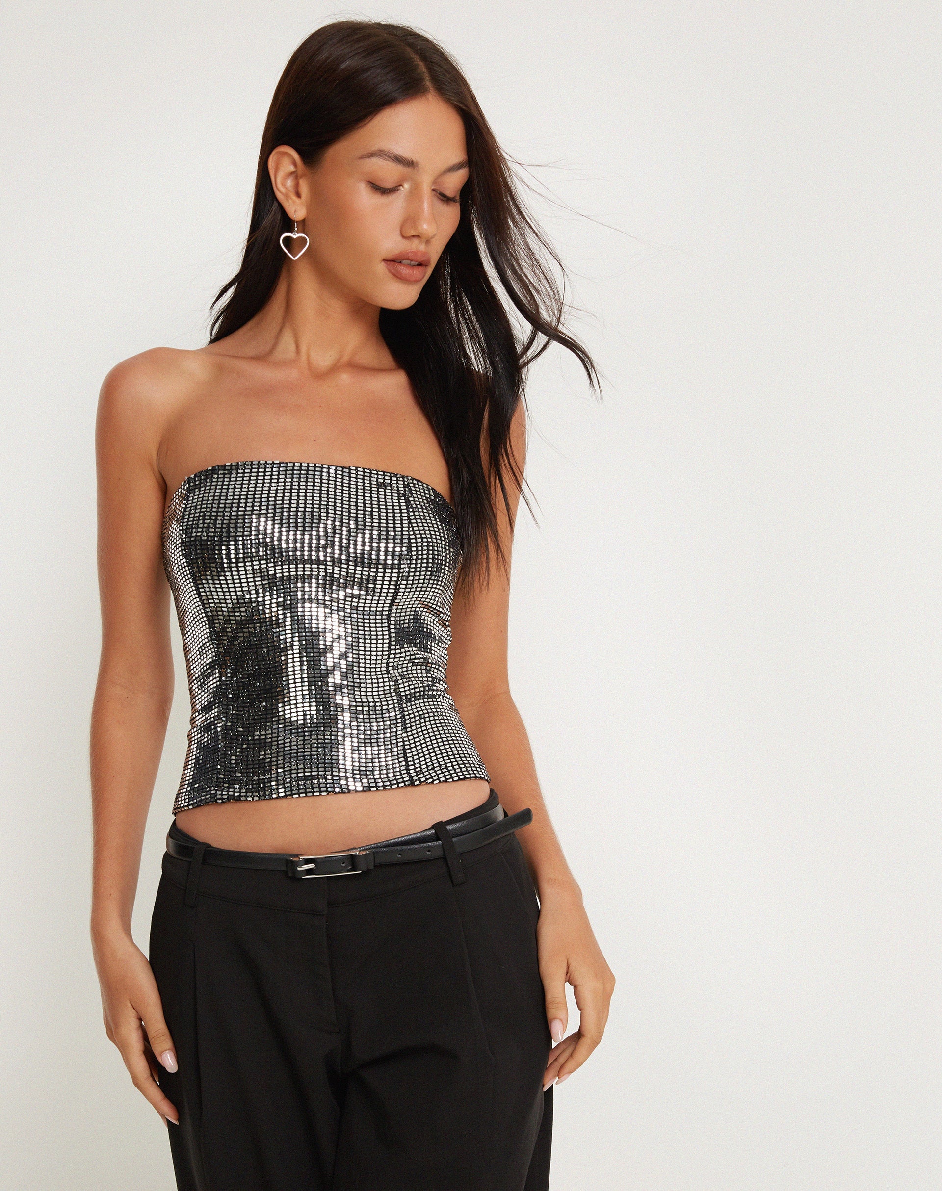 immagine di Dena Bandeau Crop Top in Silver Shimmer