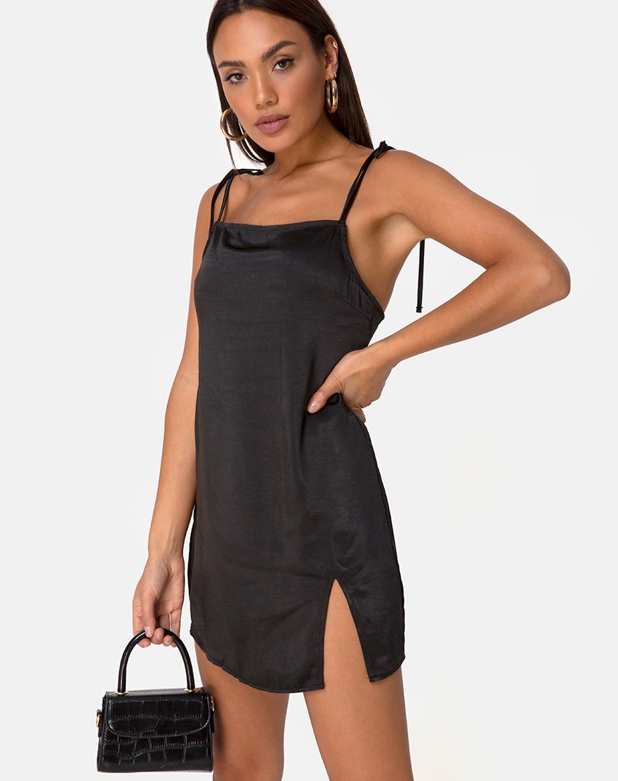Abito Doella in raso nero