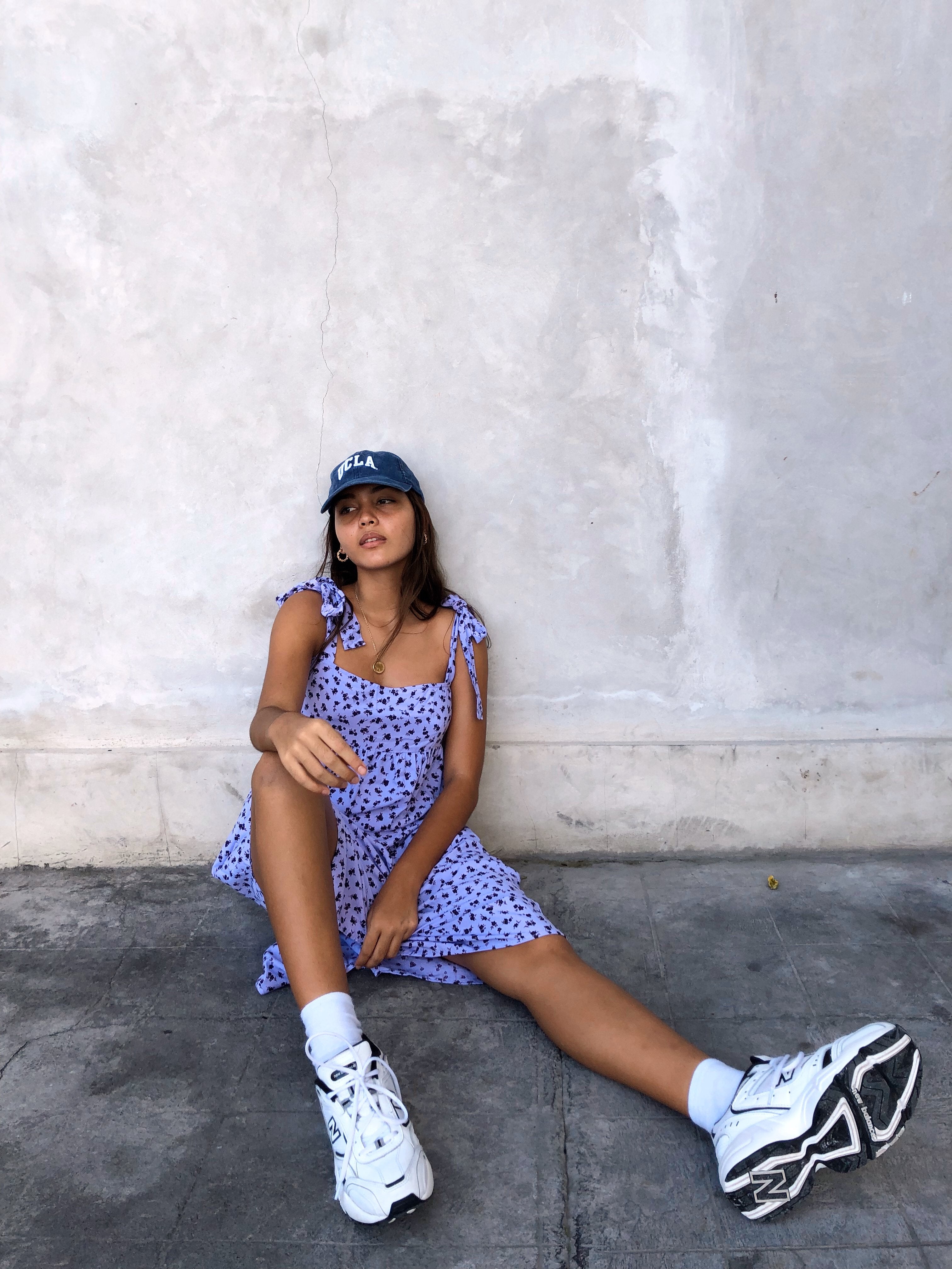 Immagine di Dorothy Midi Dress in Dainty Daisy Lilac