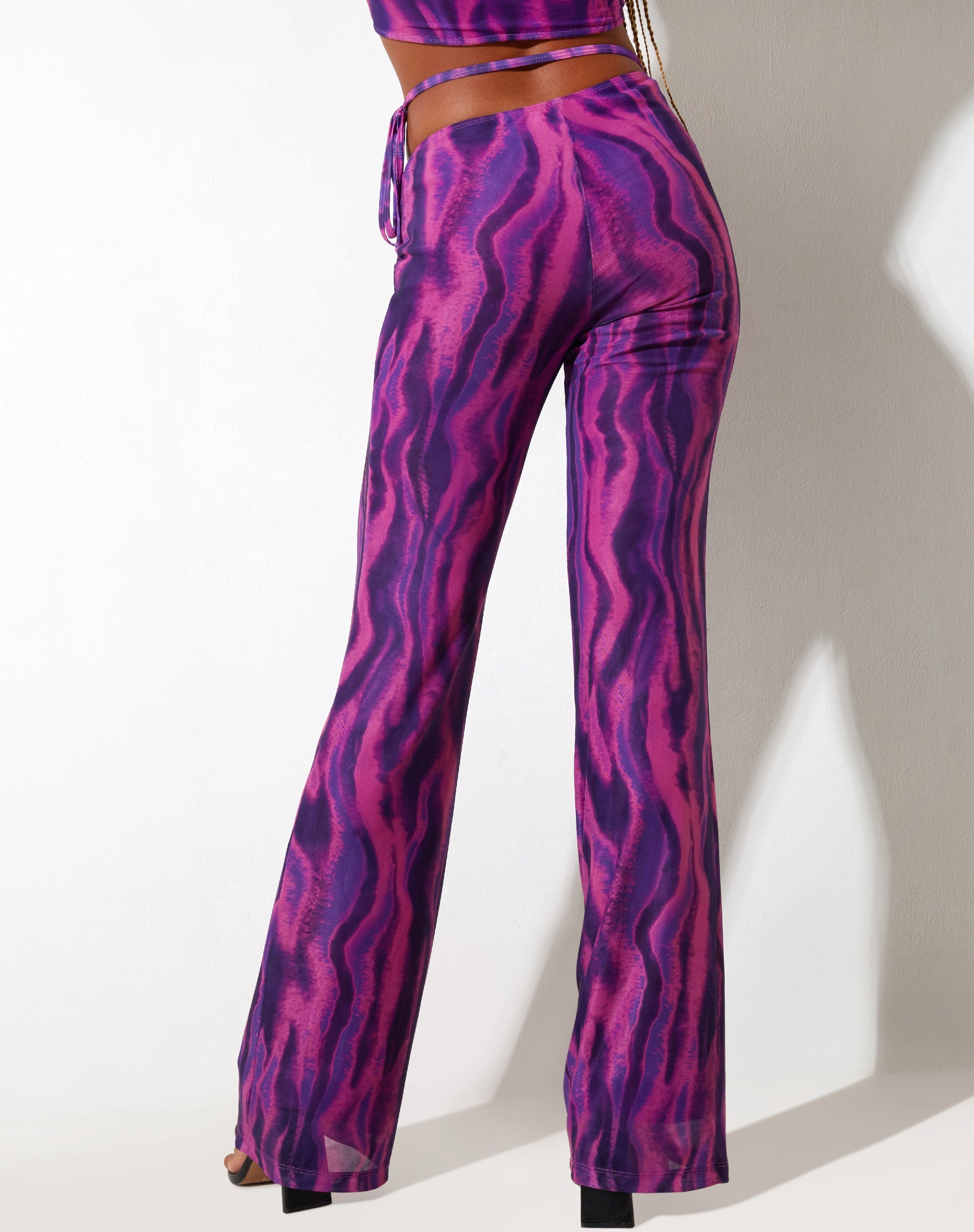 immagine dei pantaloni Eda in Tropical Rave Pink