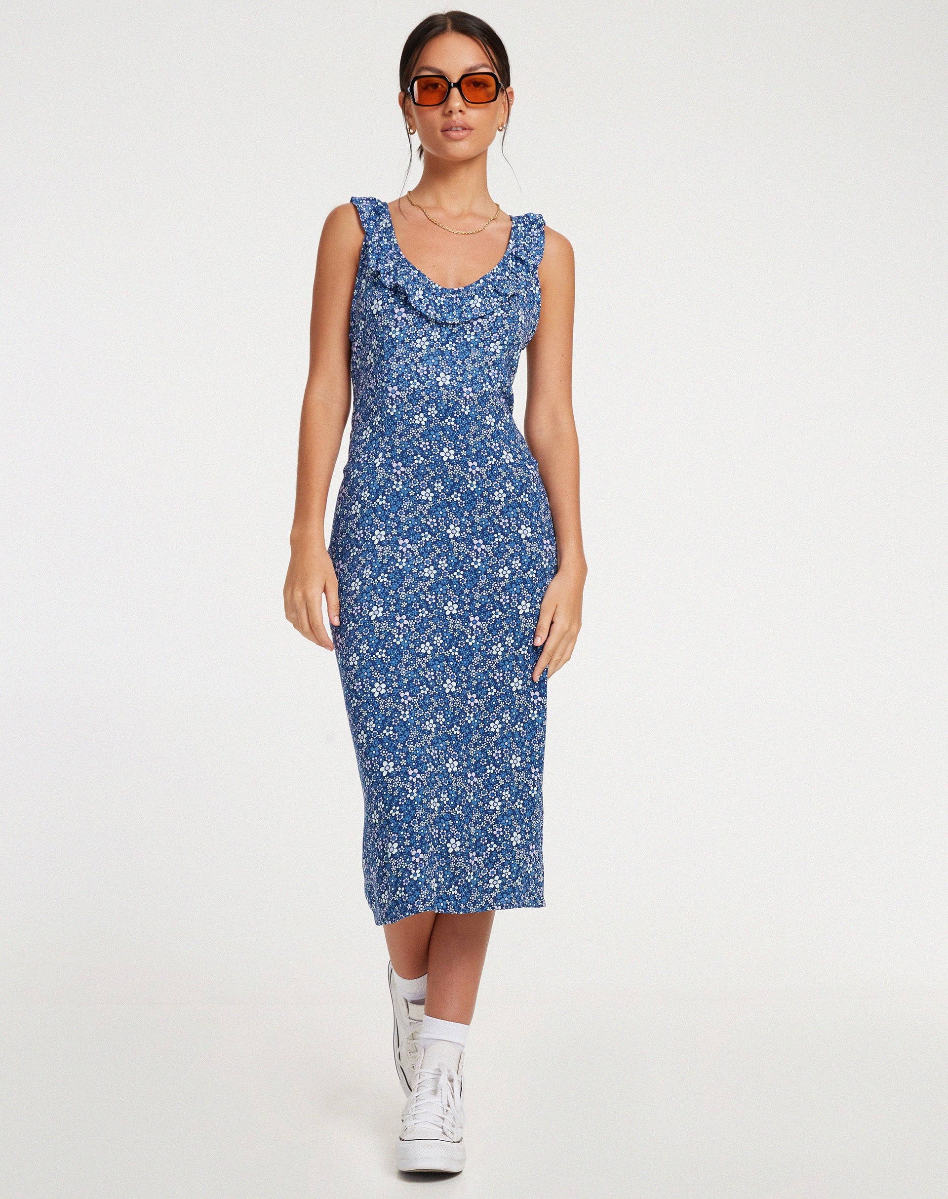 immagine di Elleta Midi Dress in blu floreale retrò