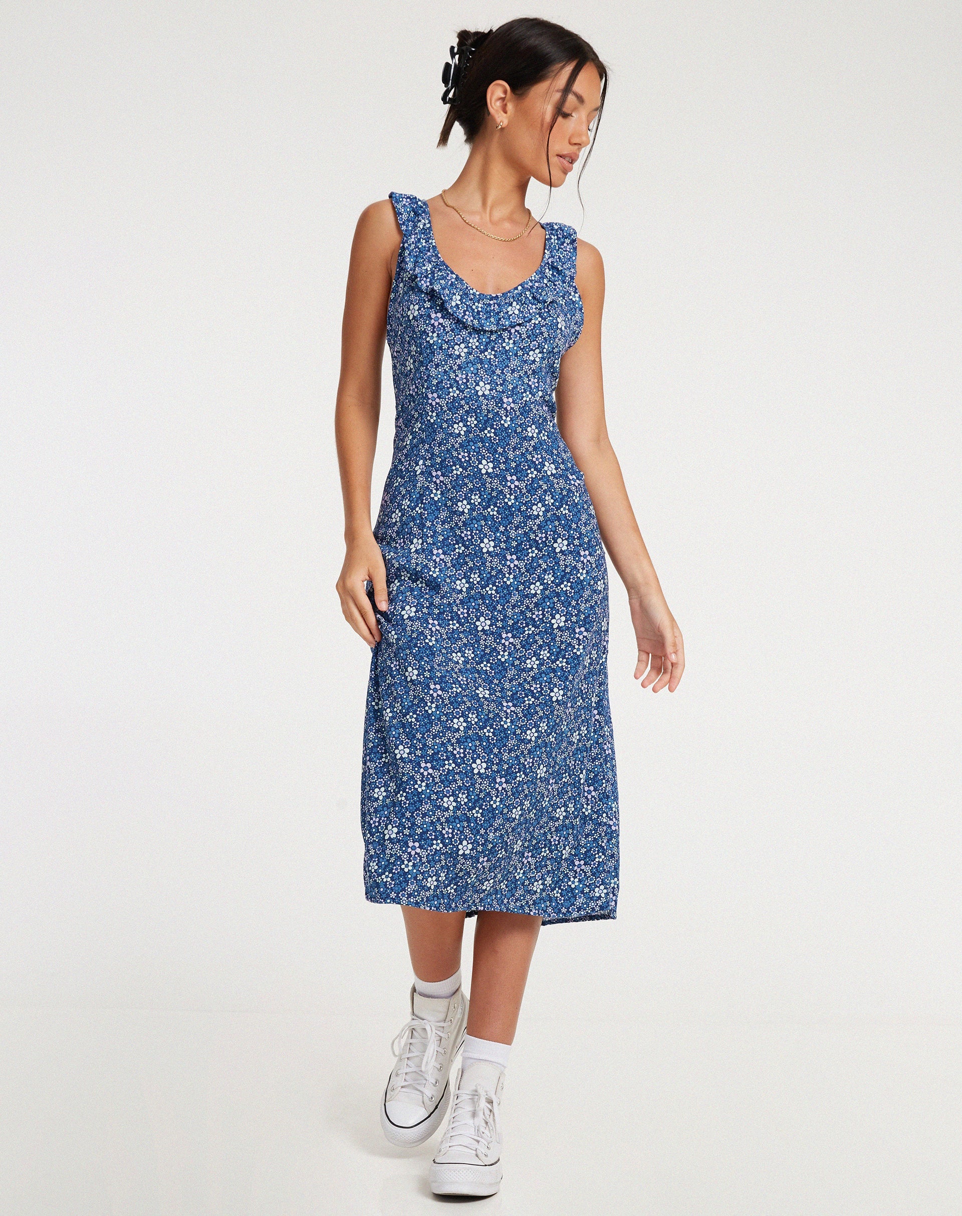 immagine di Elleta Midi Dress in blu floreale retrò