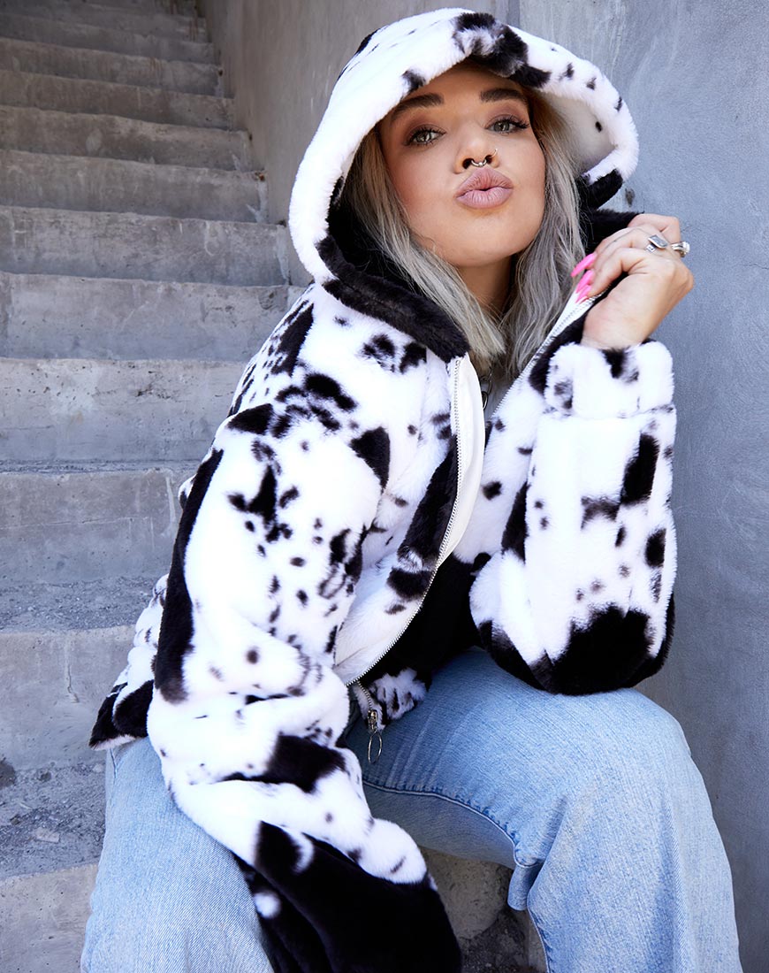 Immagine della giacca Emerson in pelle di mucca in bianco e nero