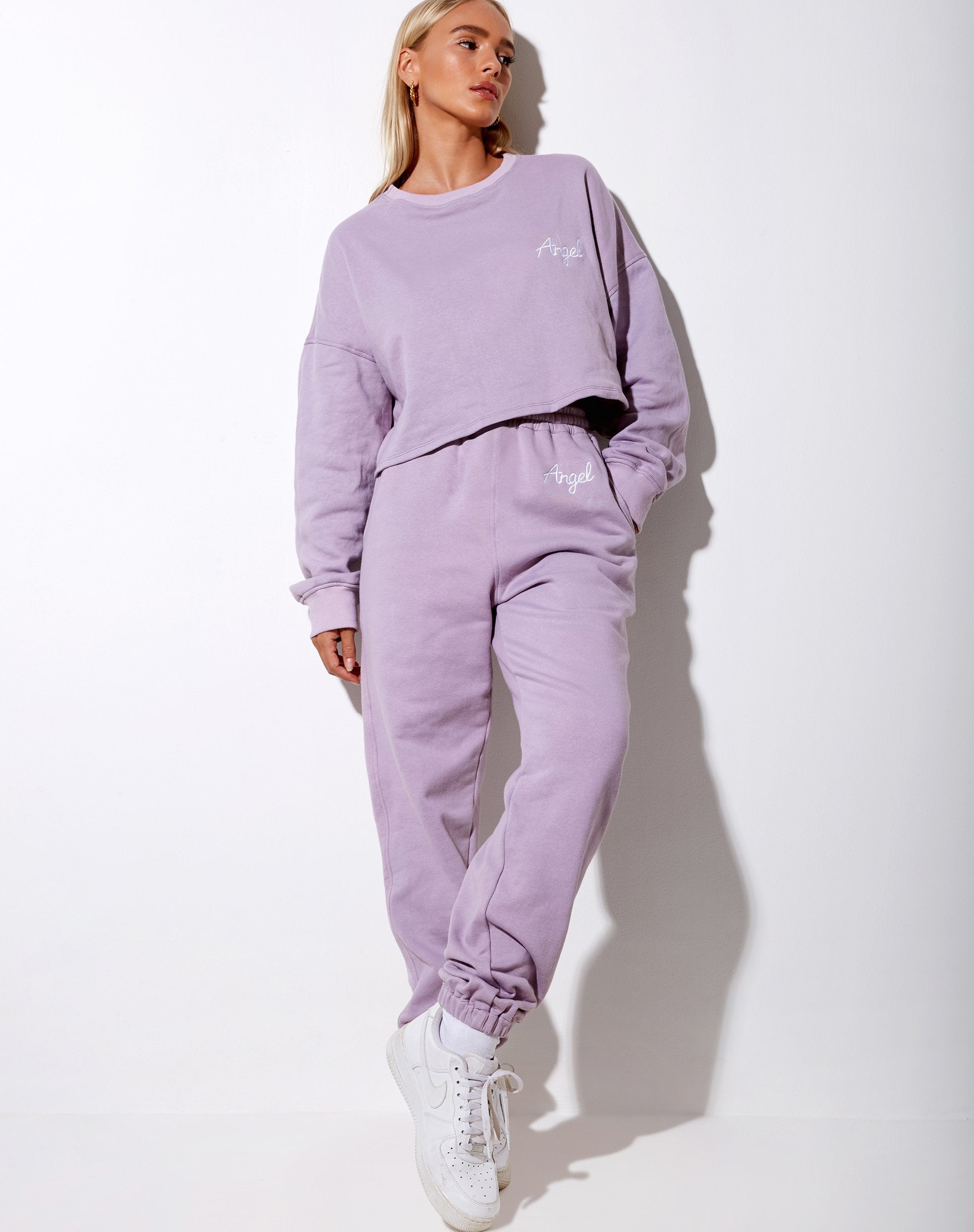 Immagine di Basta Jogger in Viola Angelo Embro Bianco