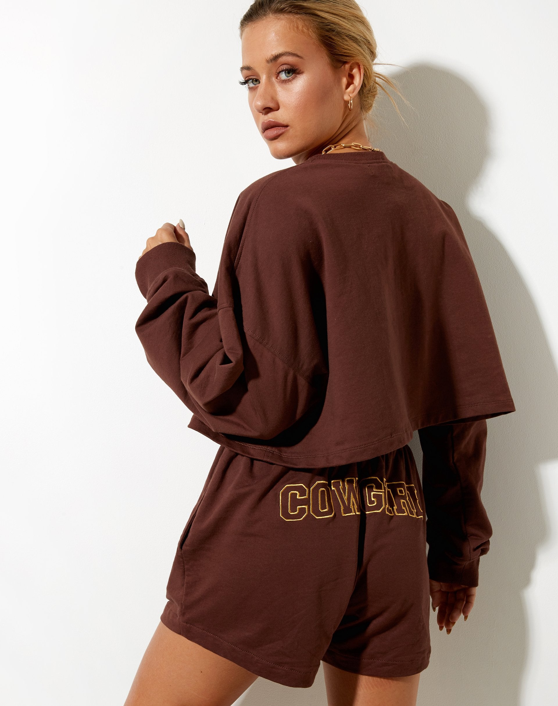 Immagine di Fawly Crop Top in mogano profondo Cowgirl Embro