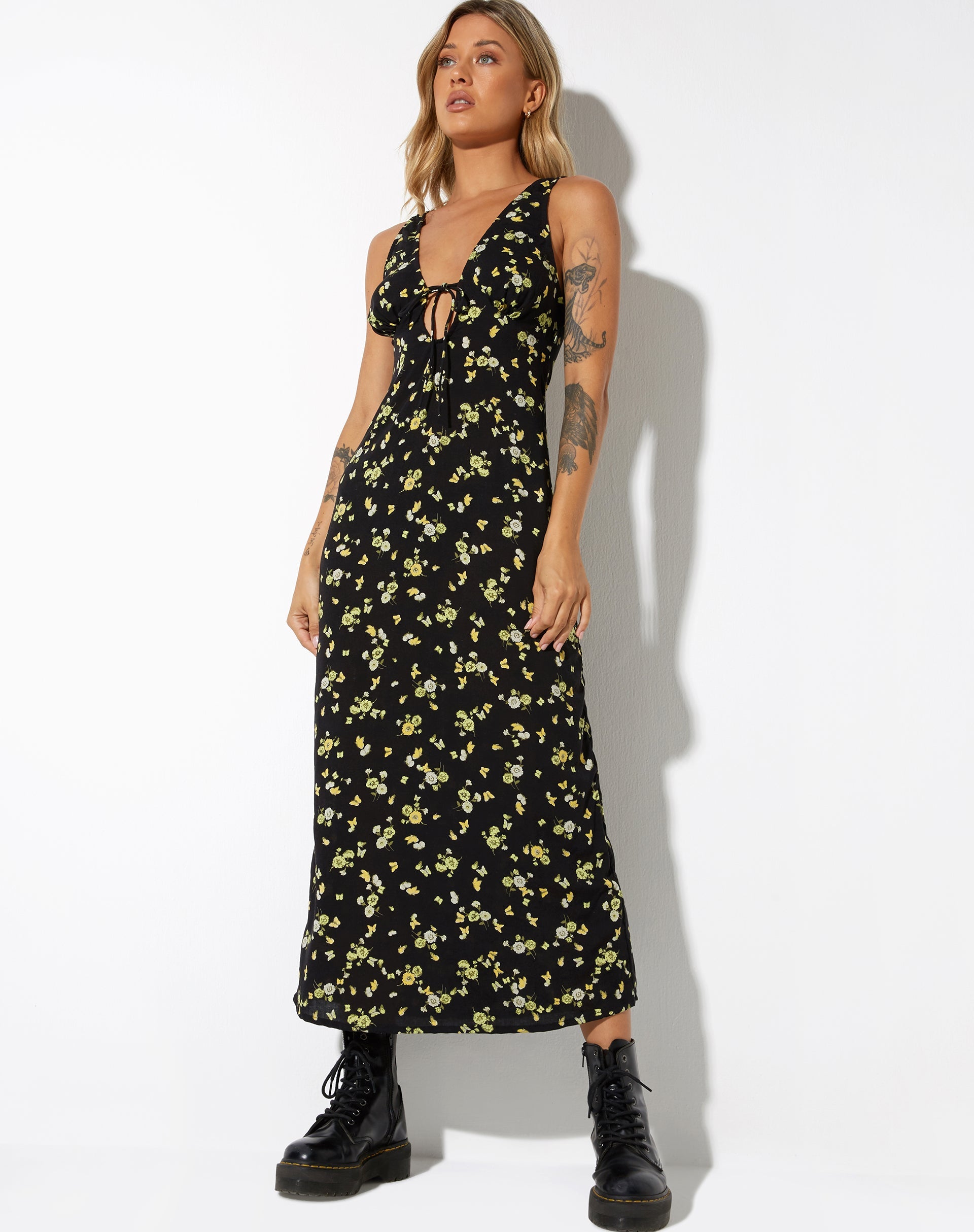 immagine di Fiaso Midi Dress in nero limone e lime