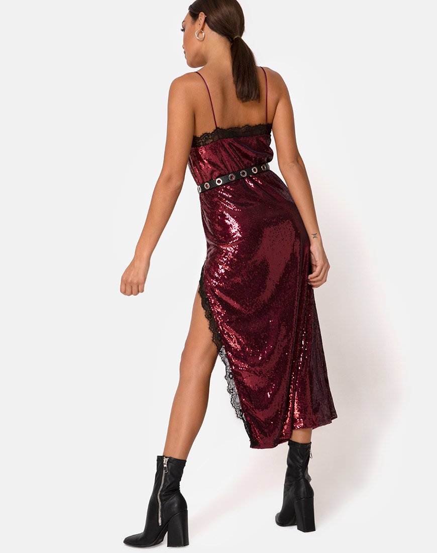 Immagine dell'abito Fitilia in mini paillettes bordeaux con pizzo nero