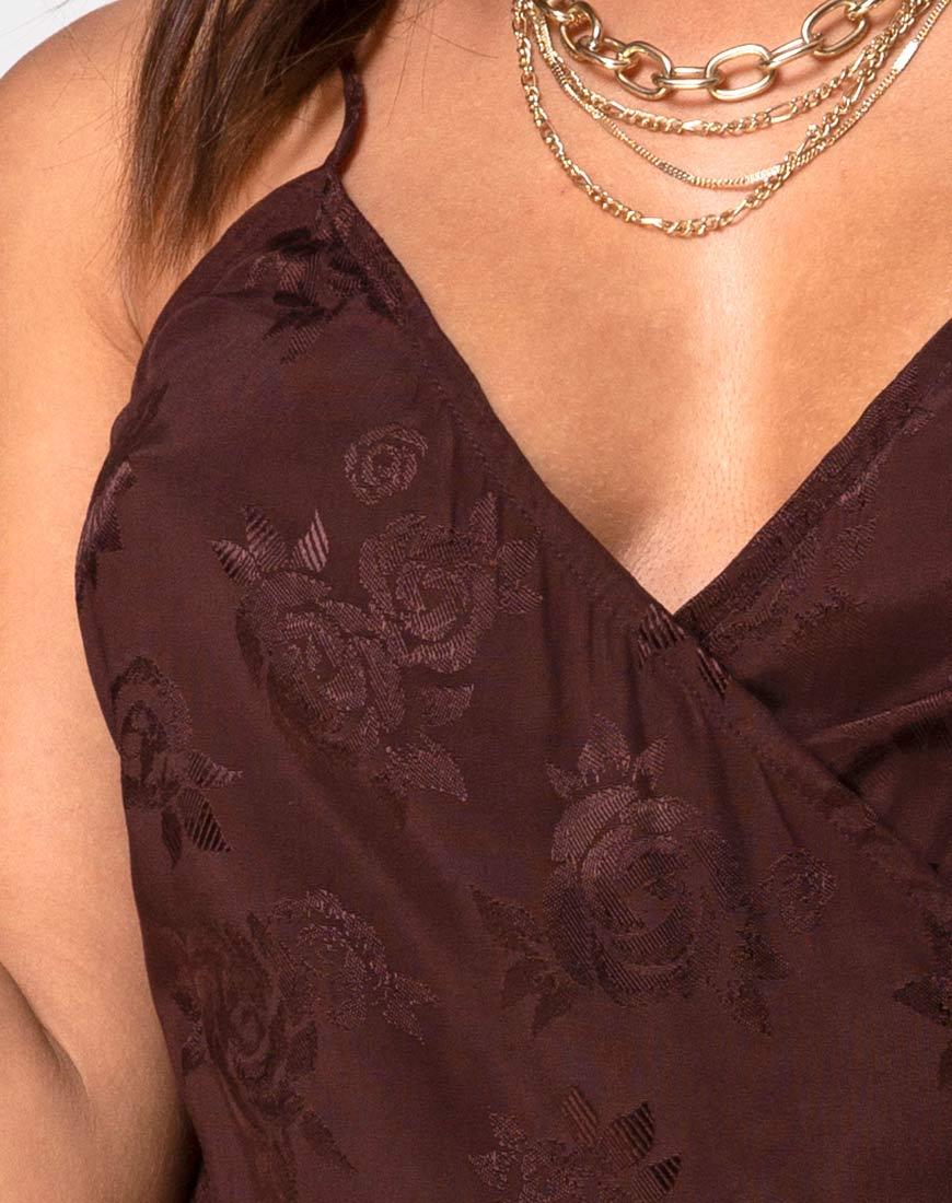 Immagine di Furiosa Wrap Dress in raso rosa cacao