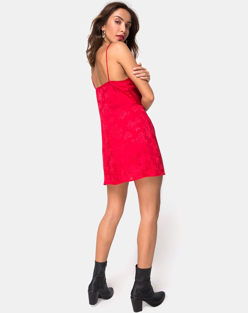 Immagine di Furiosa Wrap Dress in raso rosa rosso