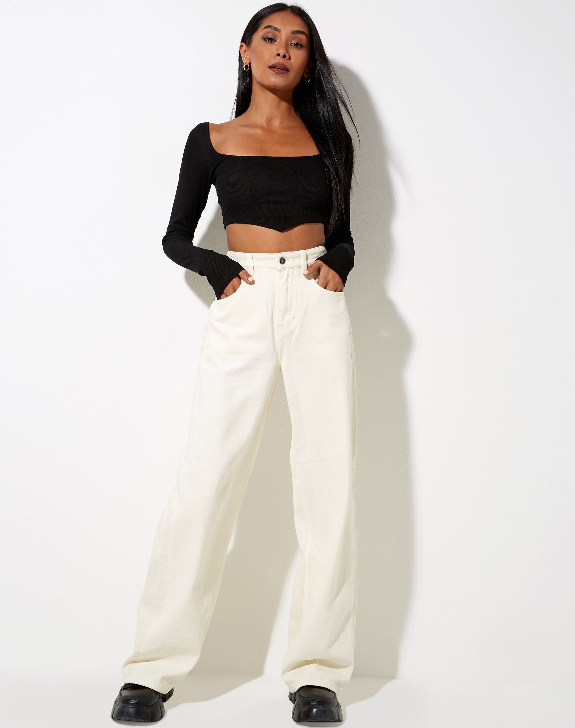 Immagine di Gadze Crop Top a costine nero