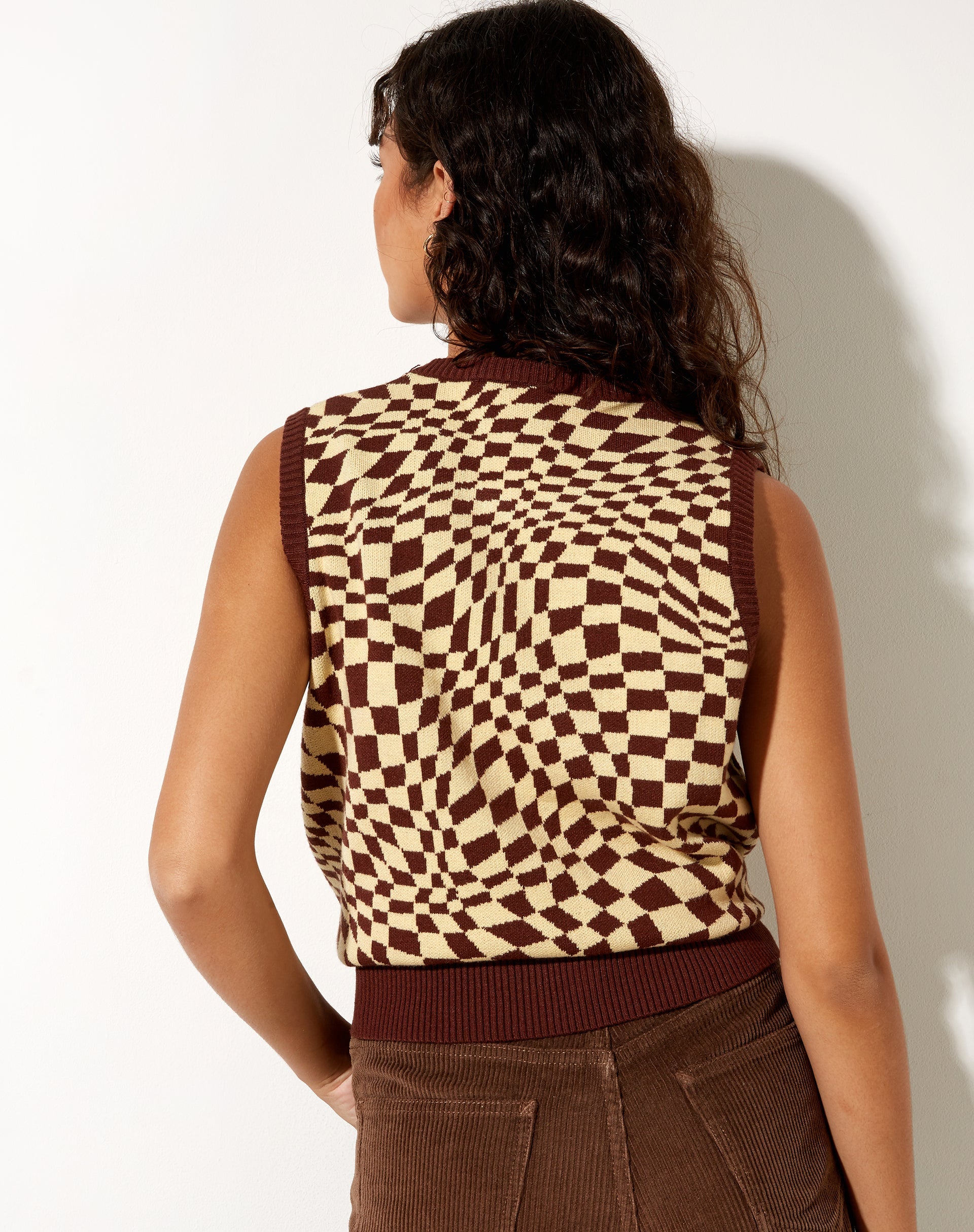 Immagine di Gaira Gilet Top in maglia quadrata Bandiera Caffè Quarzo
