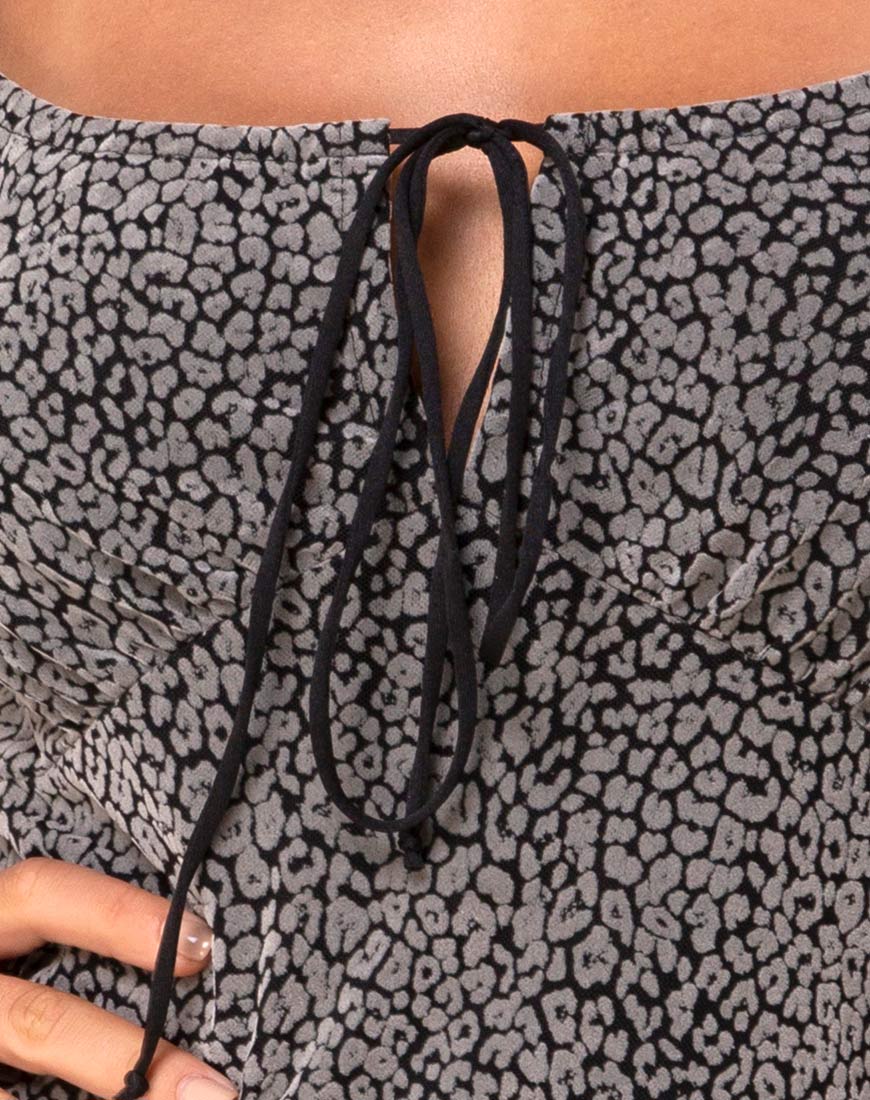 Immagine di Gala Dress in Ditsy Leopard Grey Flock