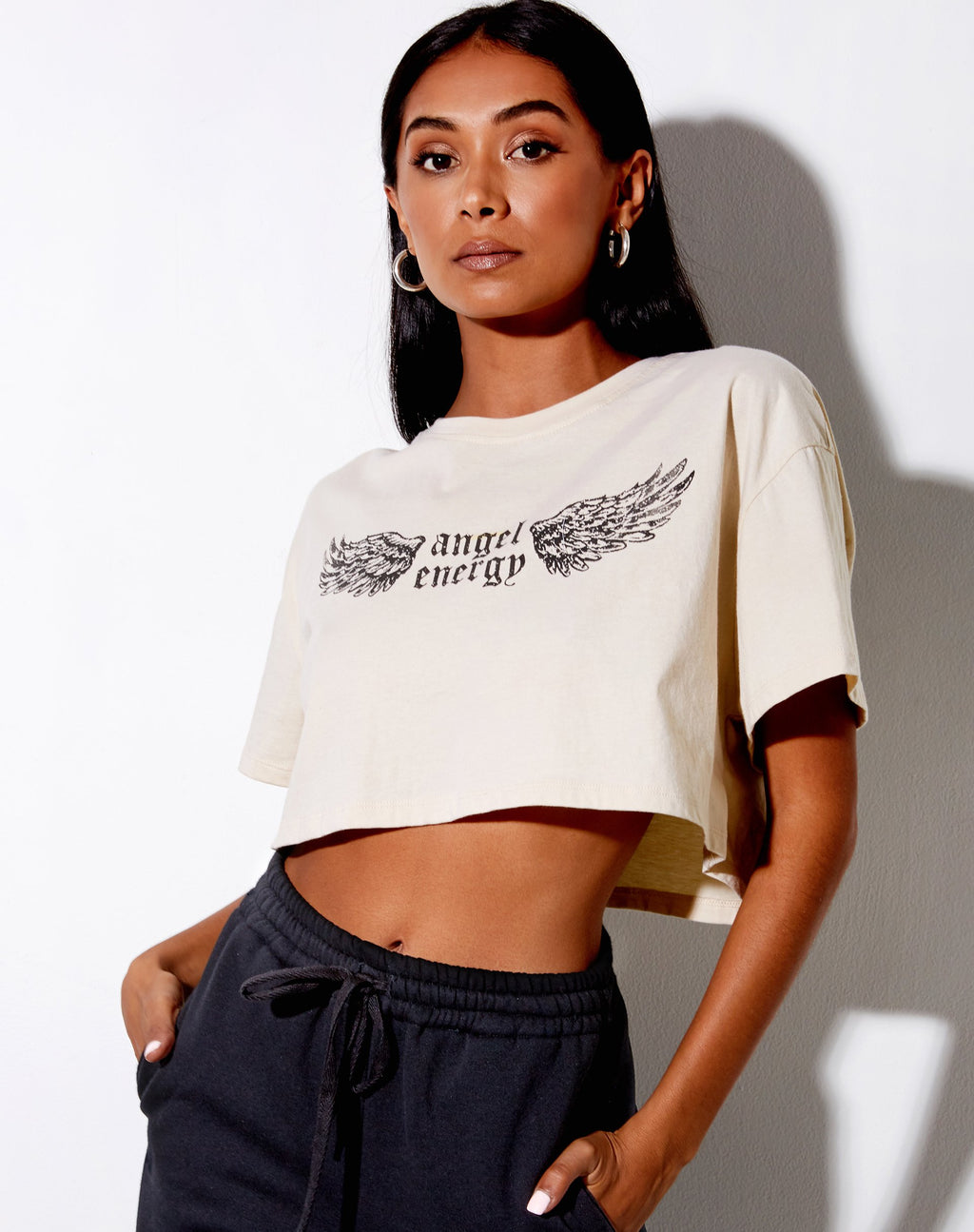 Georgi - Tee cropped in pietra con ali "Angel Energy