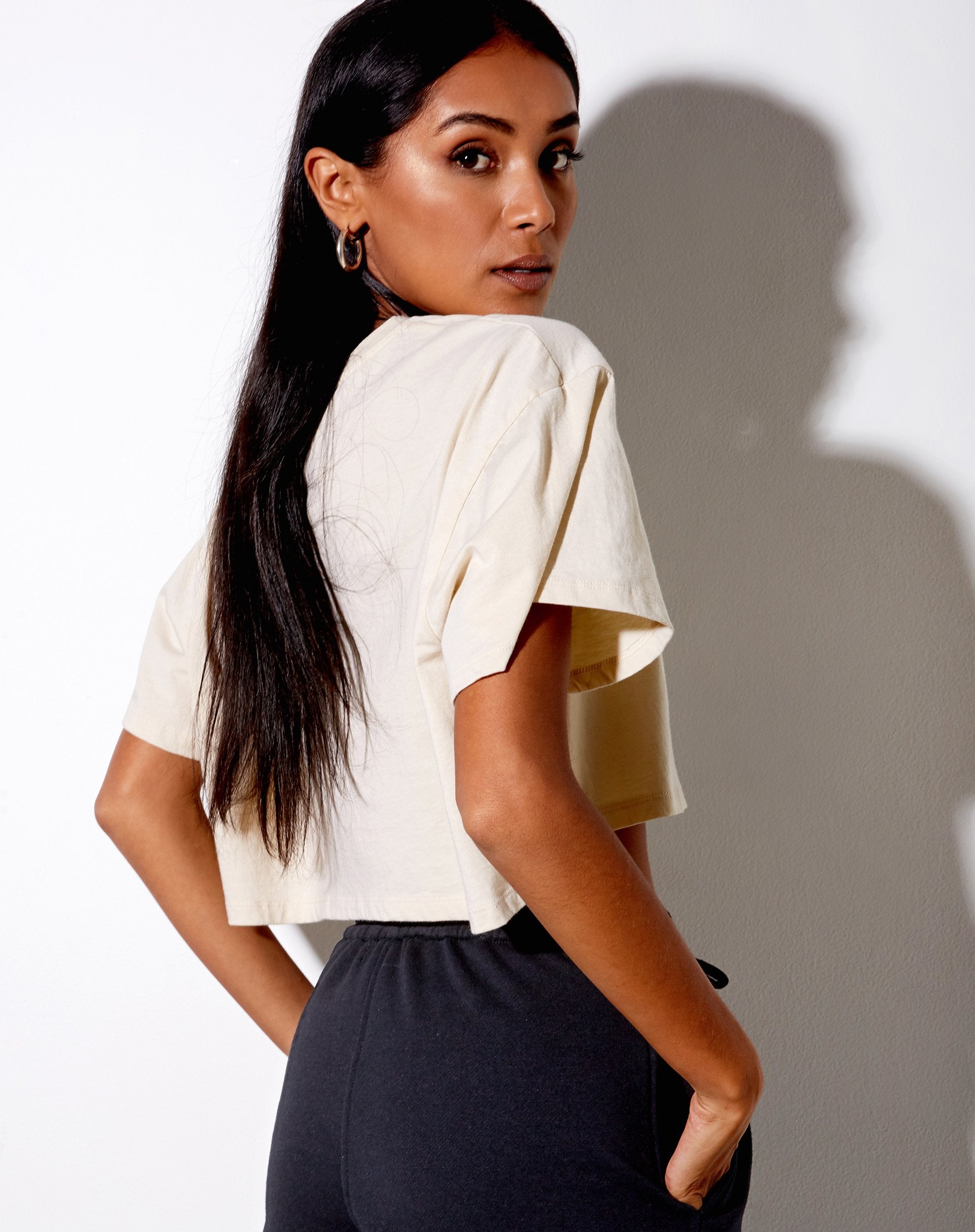 Immagine di Georgi Cropped Tee in Stone Angel Energy Wings