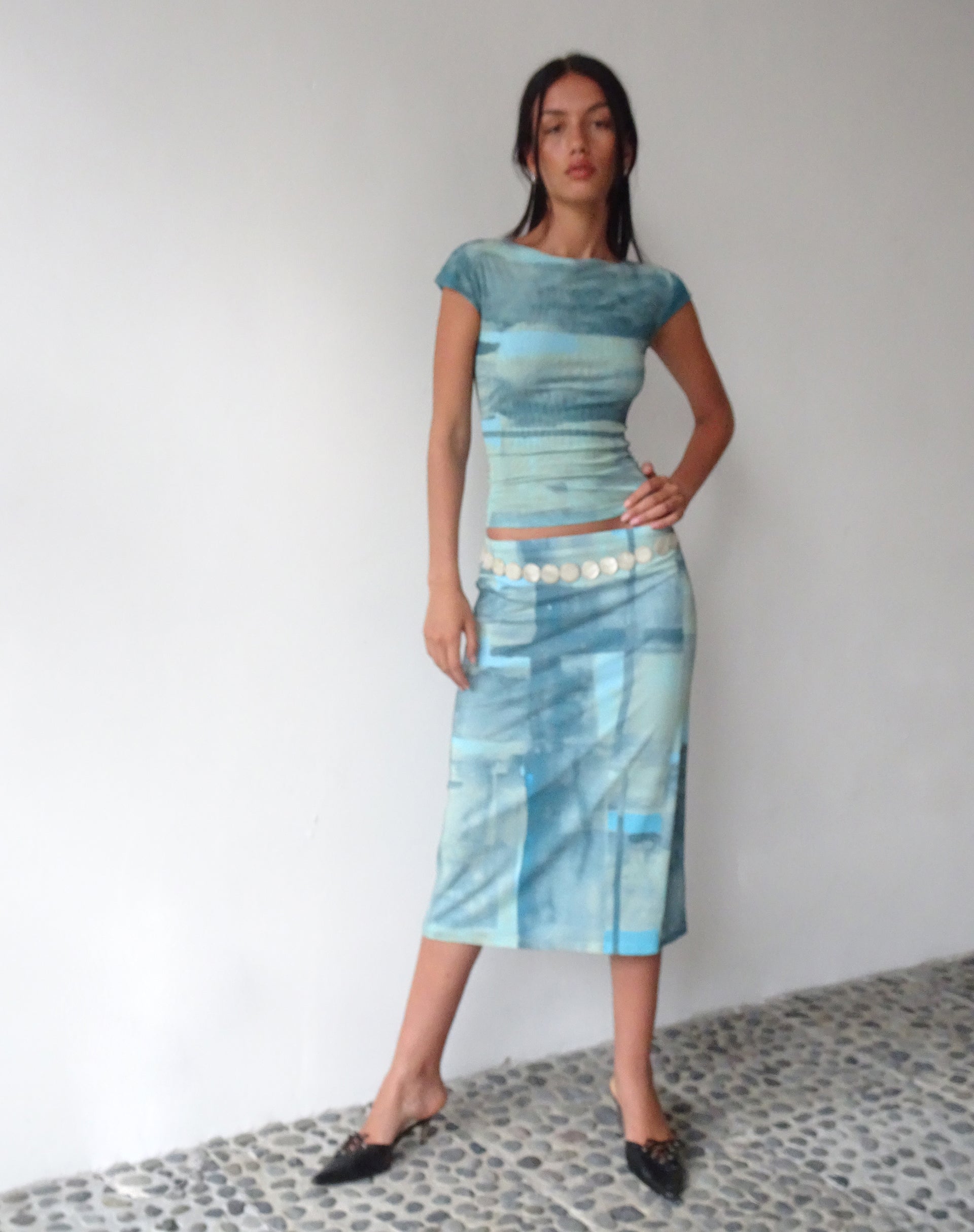 Immagine di MOTEL X JACQUIE Gia Midi Skirt in Mesh Abstract Paint Brush Verde
