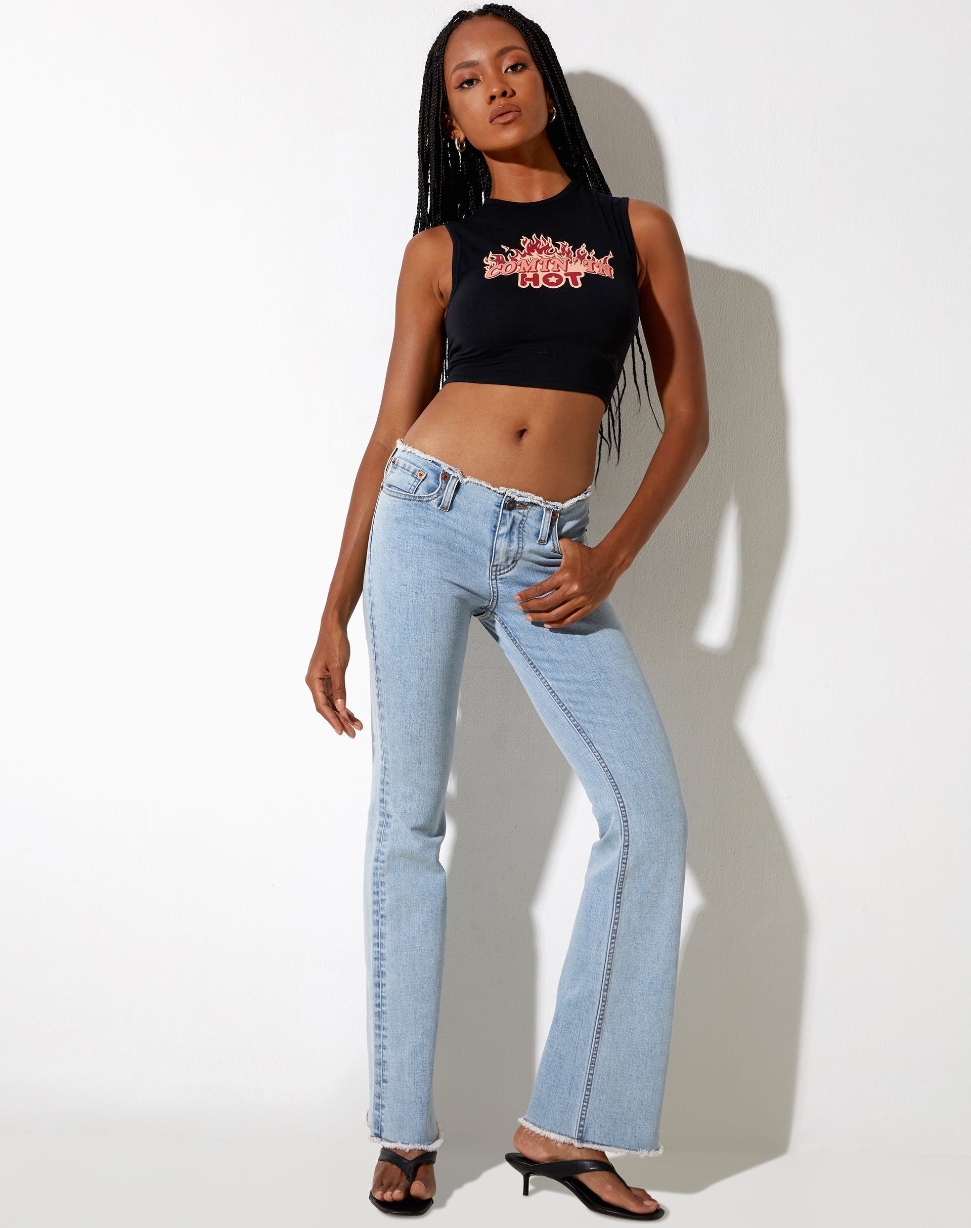 Gimon Crop Top in nero Comin In Hot