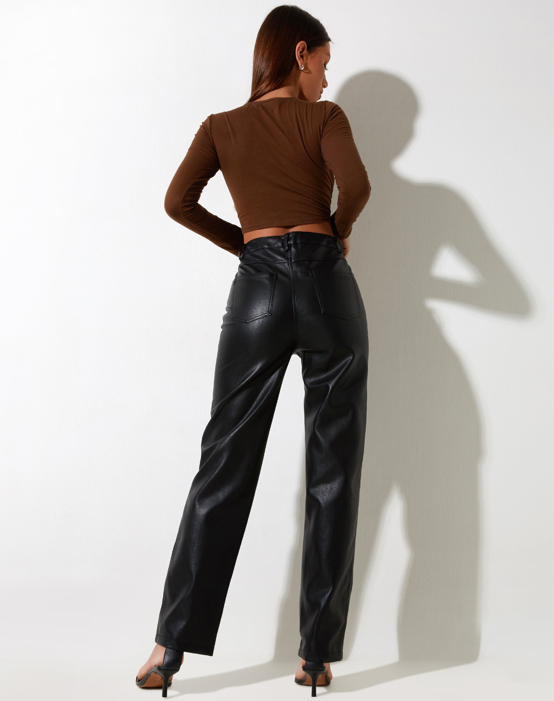 Crop Top Gisy in marrone cacao