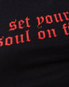Nero con Set Your Soul On Fire in rosso