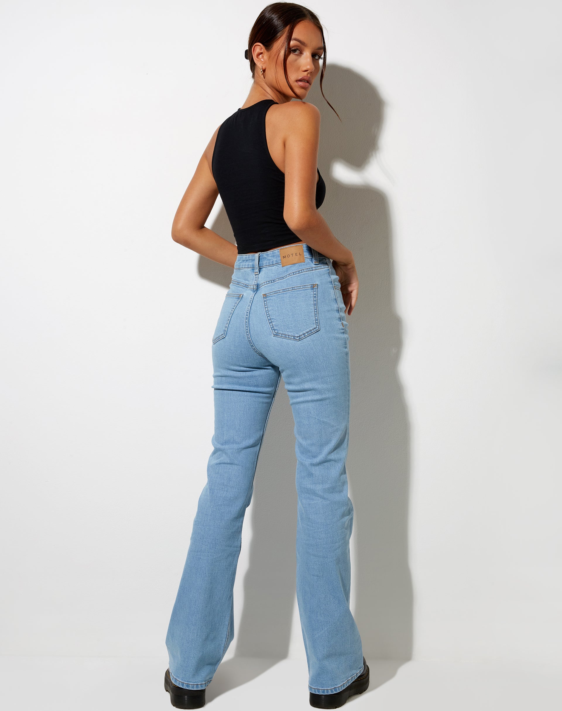 Immagine di Giwta Crop Top in nero