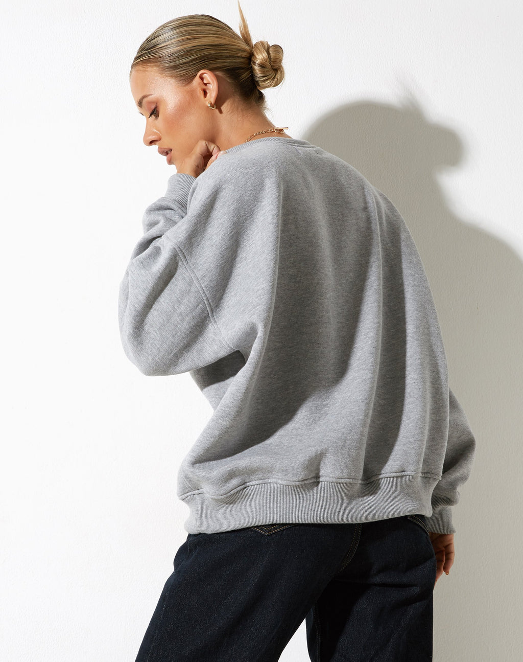 Felpa Glan in marna grigia con stampa "M Classics".