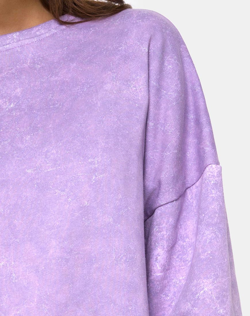 Immagine della felpa Glo con lavaggio acido viola