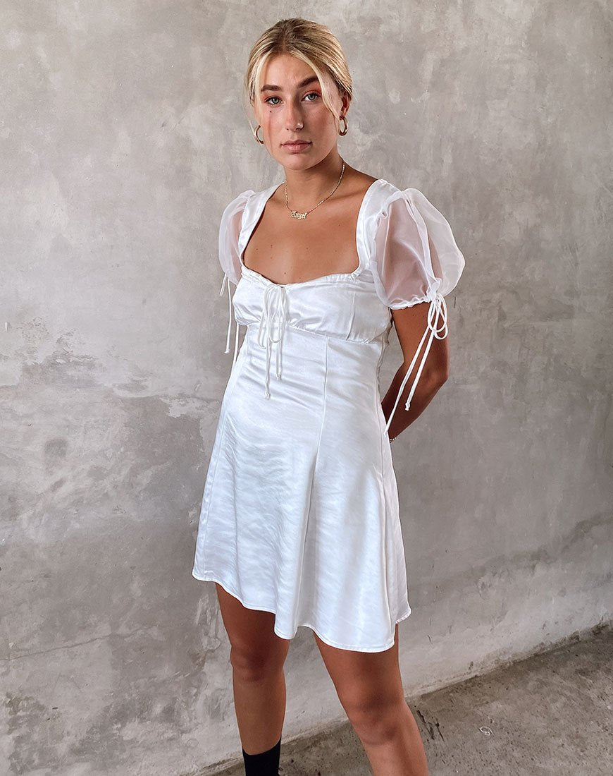 Immagine di Guenelle Abito in Organza Crema
