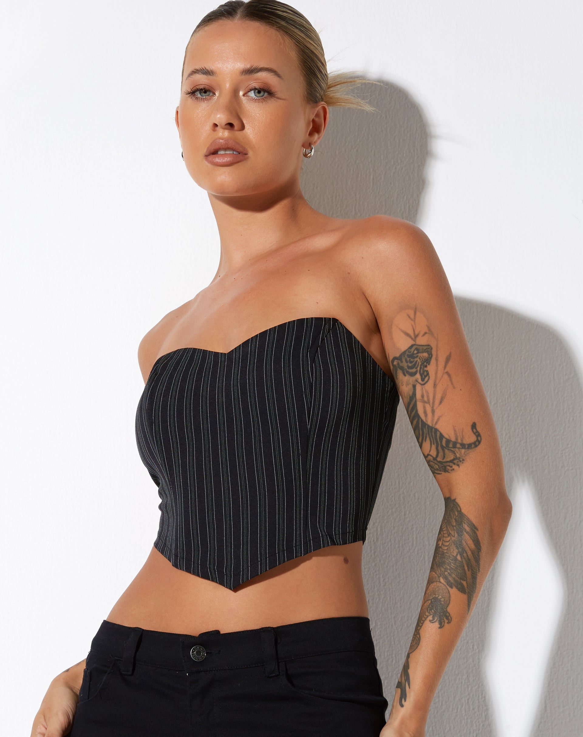 immagine di Naima Corset Top in gessato nero