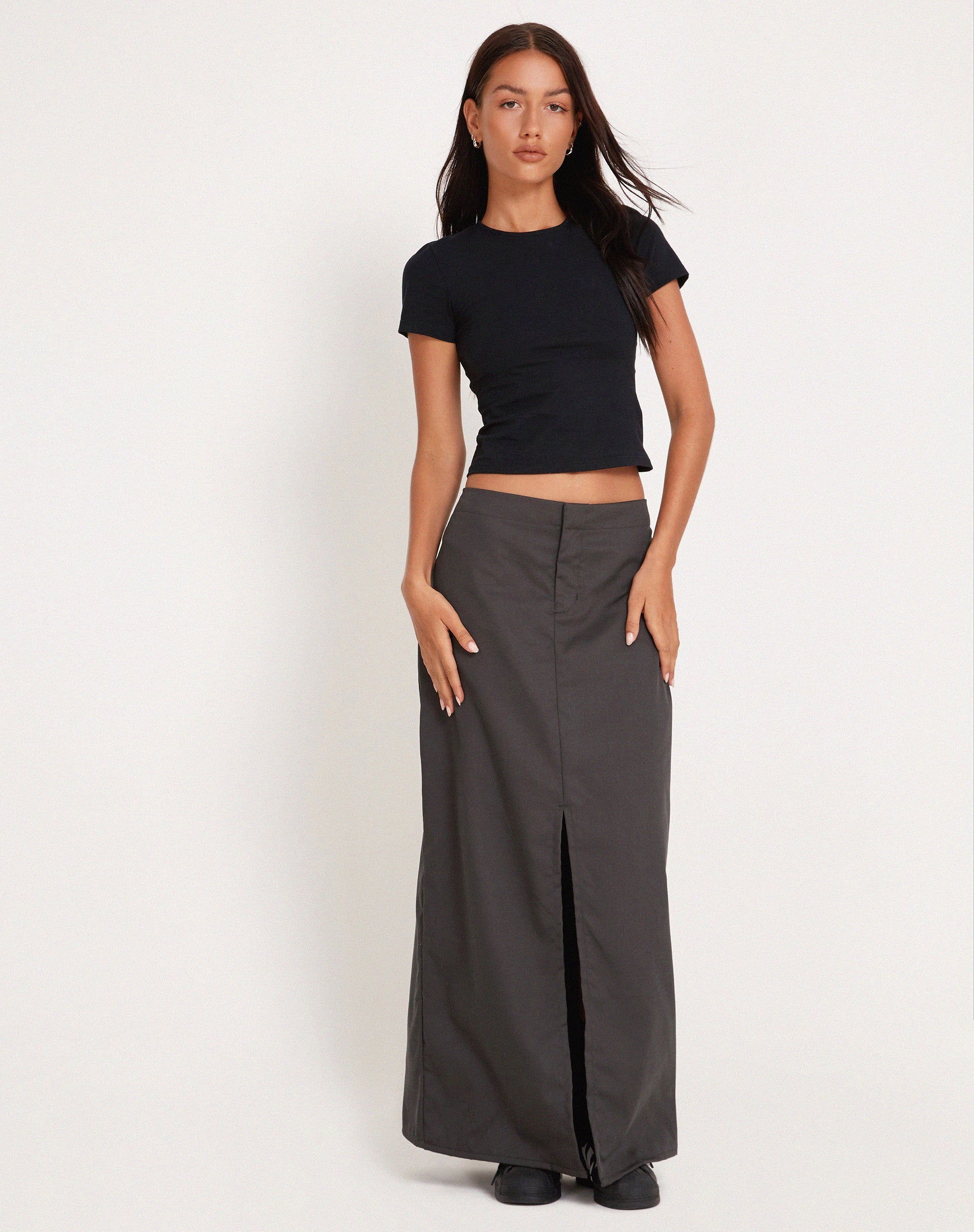 Immagine di Haisley Maxi Gonna Cargo in Grigio Scuro