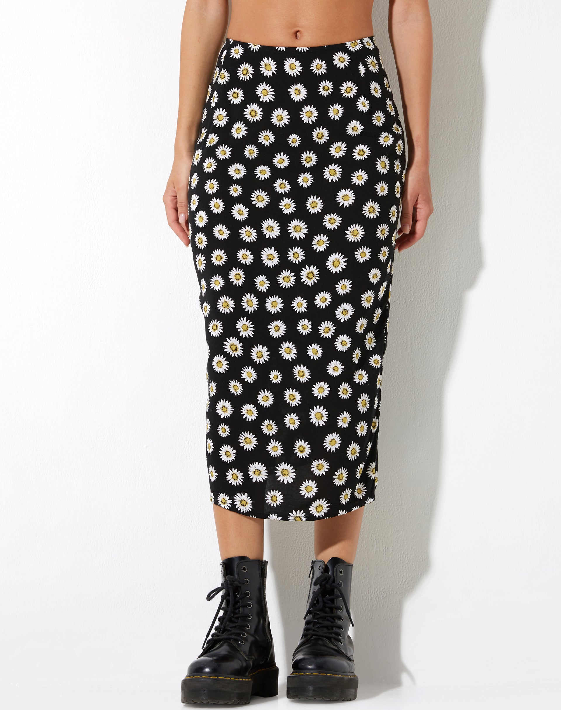 Gonna Harriet Midi in Grunge Daisy Nero