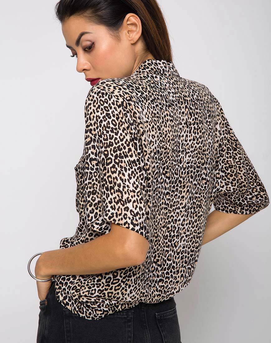 Immagine della camicia hawaiana in rar leopardo marrone