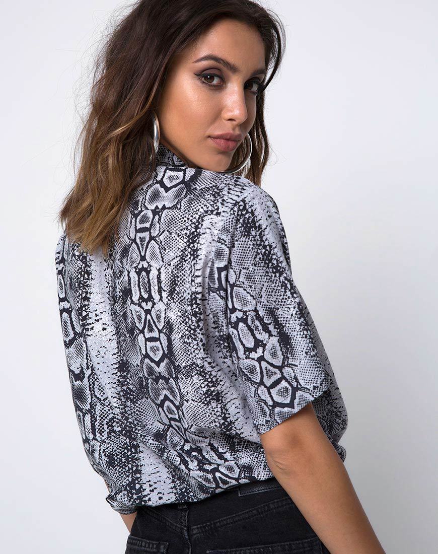 Camicia hawaiana in serpente