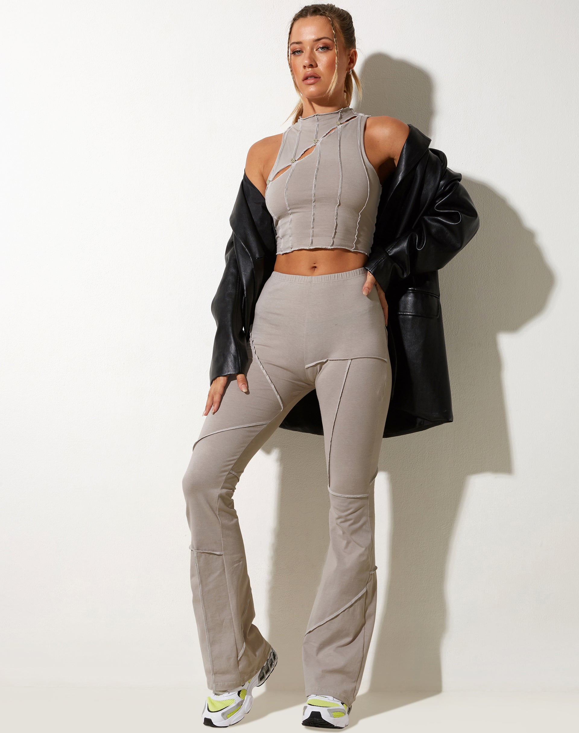immagine di Helvy Crop Top in lycra latte d'avena