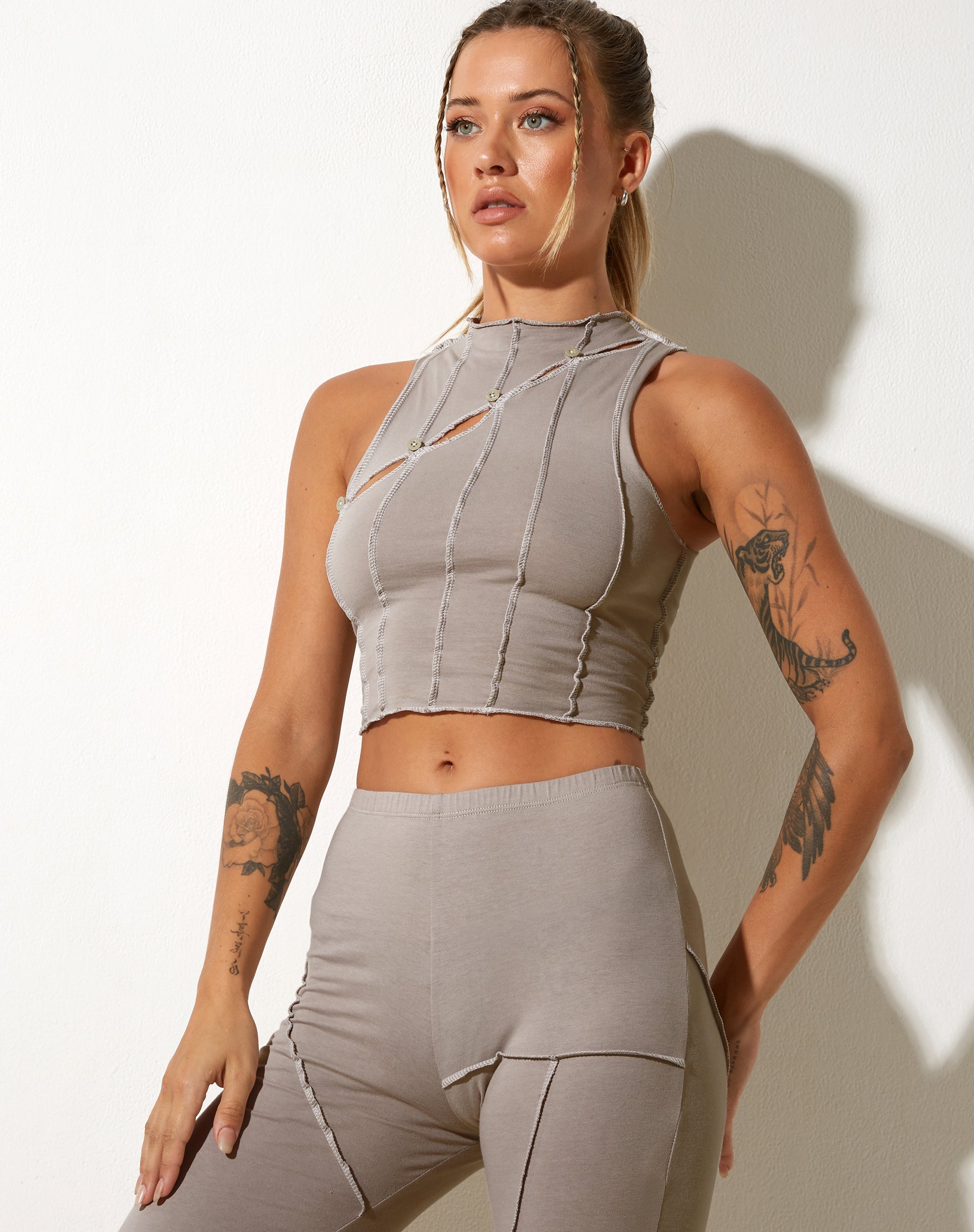 immagine di Helvy Crop Top in lycra latte d'avena