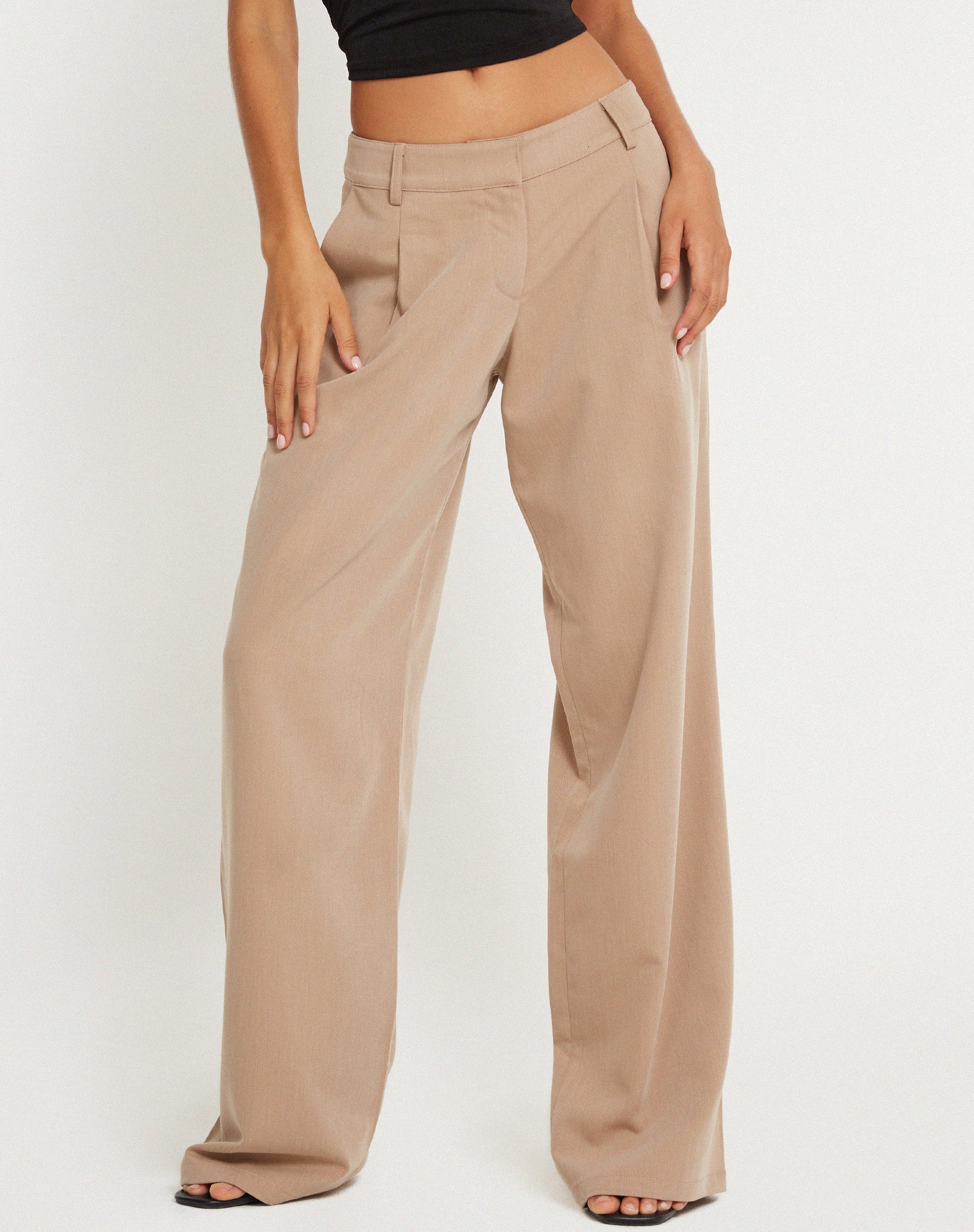 immagine di Hondra Pantaloni a gamba larga in beige