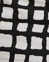  Mono dipinto a quadri nero