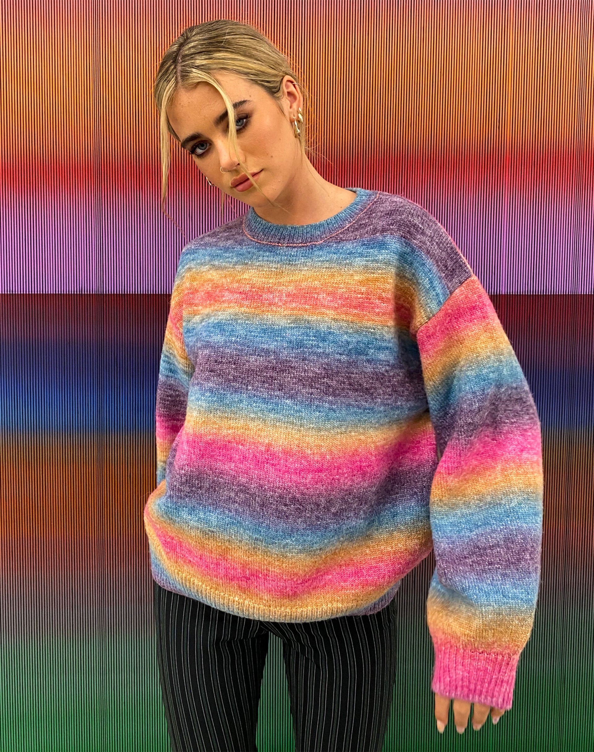 Immagine di MOTEL X OLIVIA NEILL Ammaria Jumper in rosa e viola