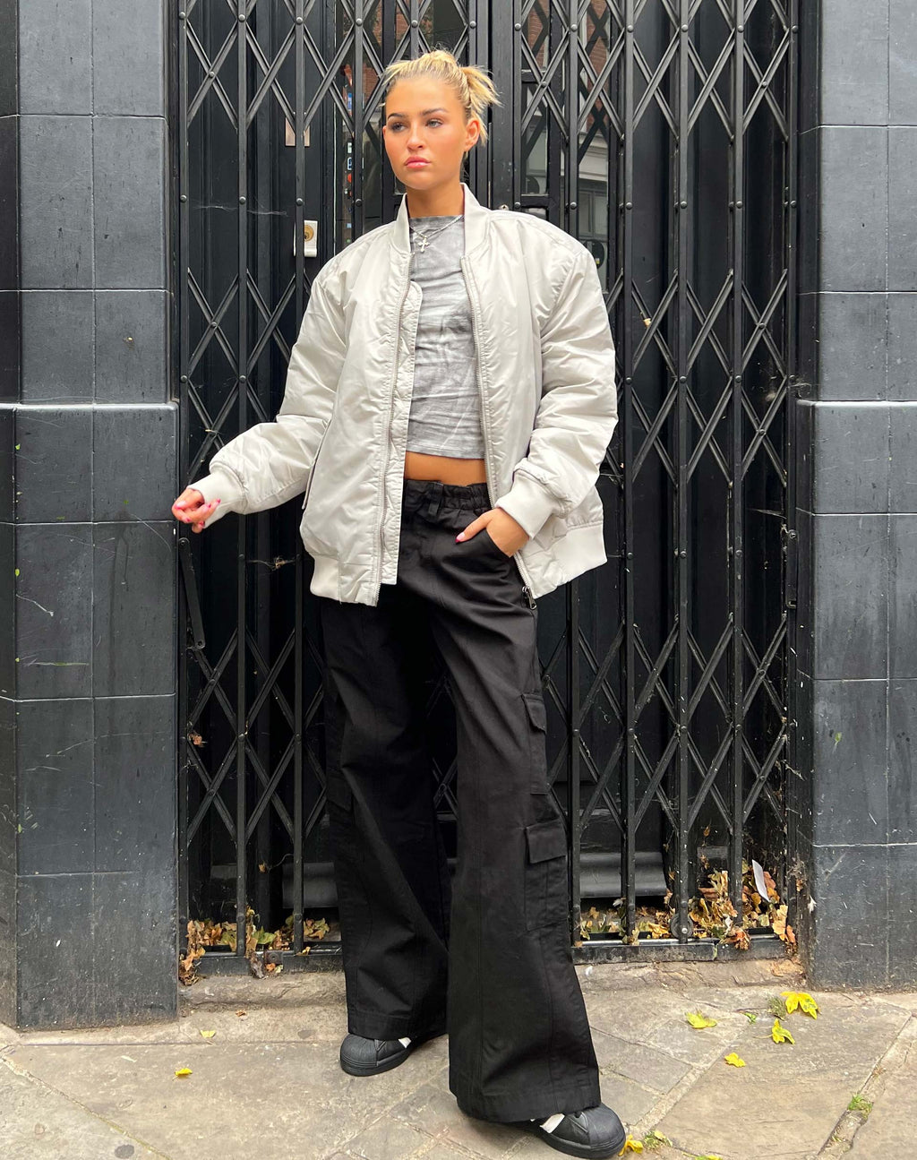 Pantaloni Hansa Cargo in nero