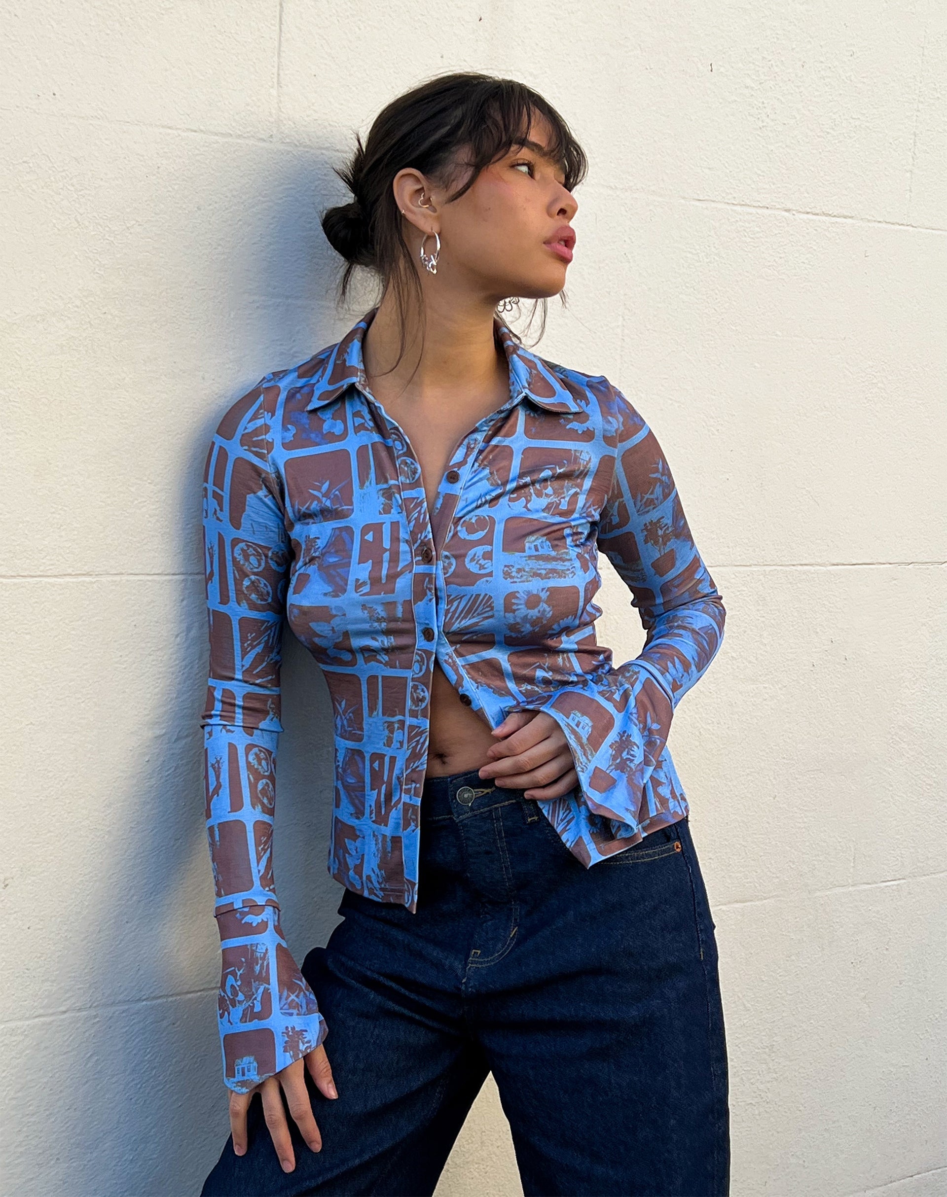 immagine della camicia Keani in blu fotografico