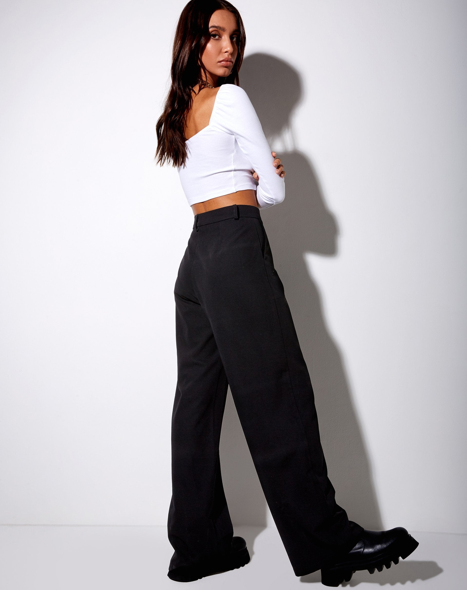 Immagine di Inalo Crop Top a costine bianco