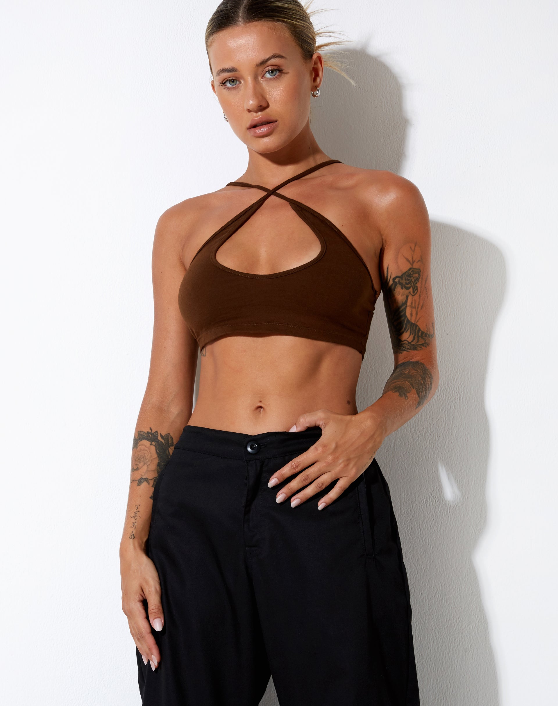 IMMAGINE DEL Crop Top Intan in Cacao