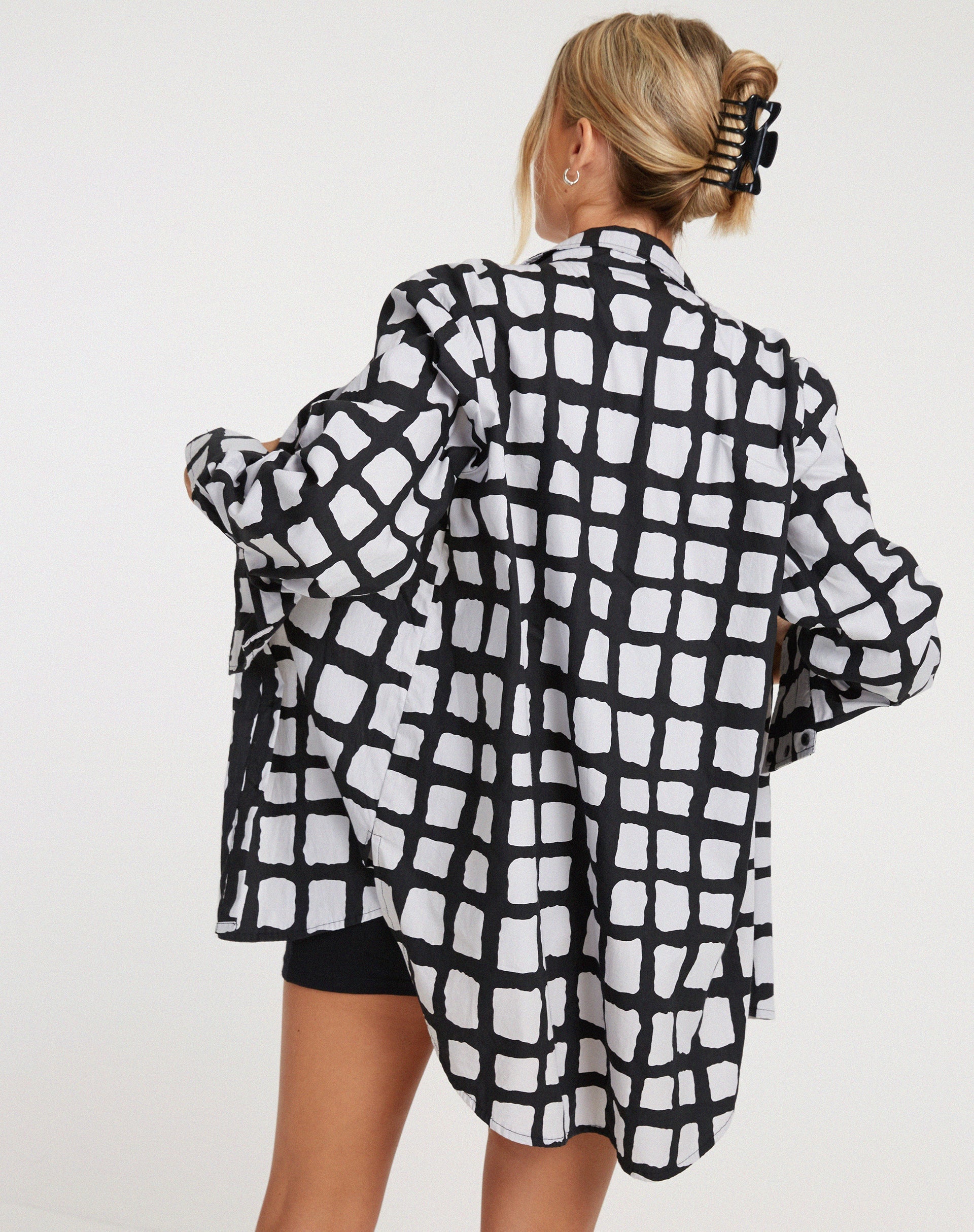 immagine della camicia Elm in Mono Painted Check Nero