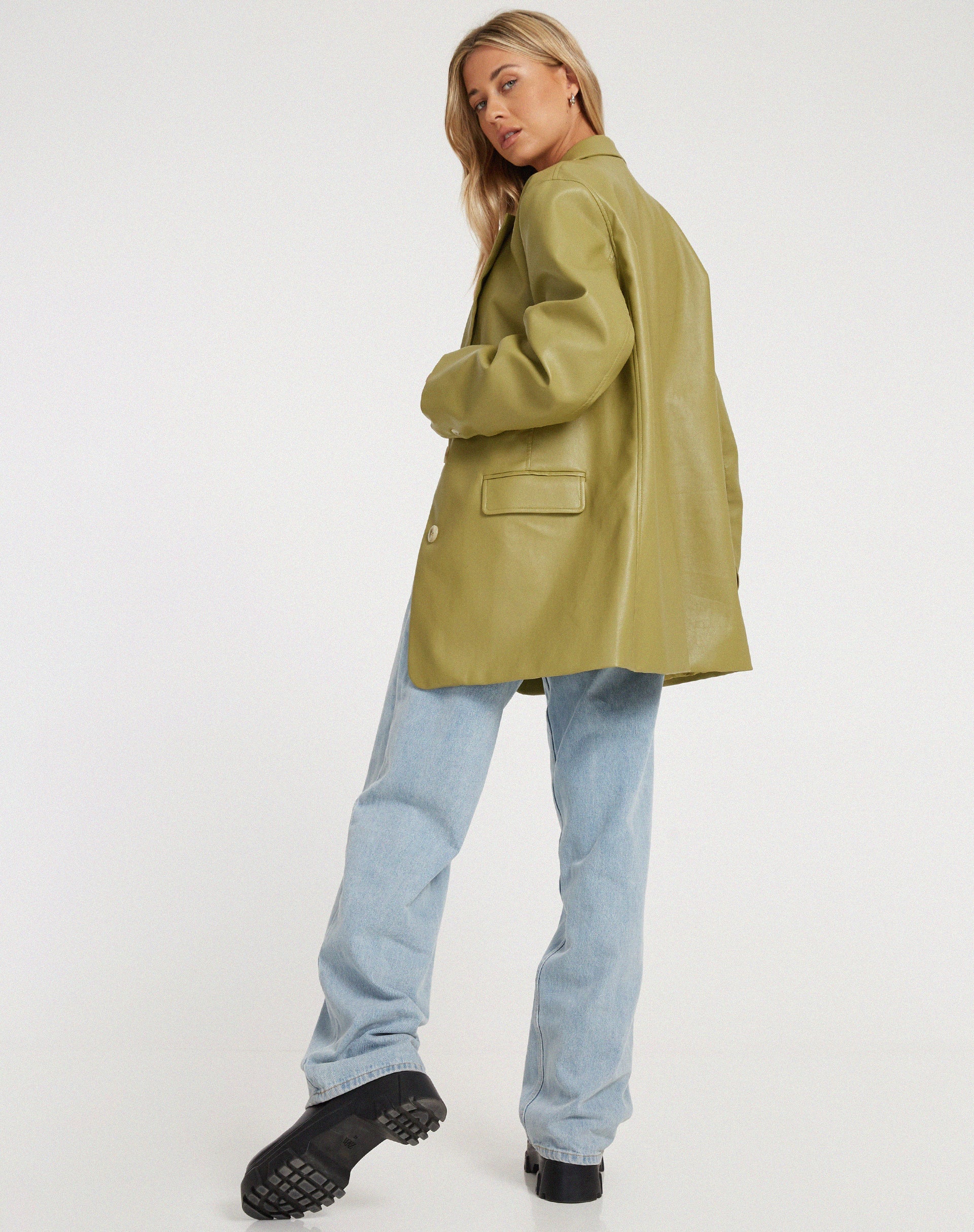 IMMAGINE del blazer Saken in PU Leaf Green