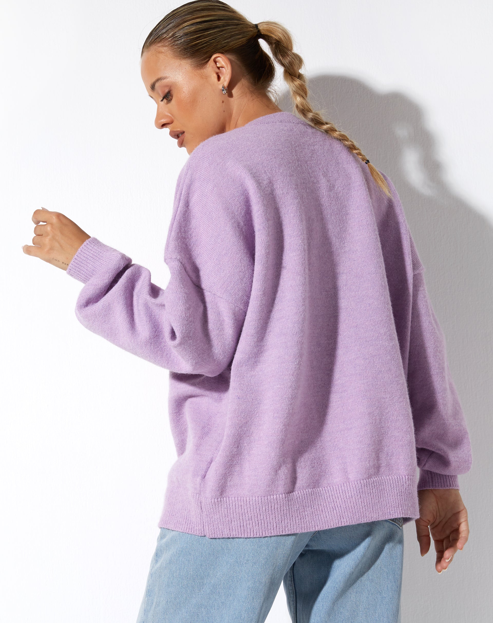 IMMAGINE DEL MAGLIONE Jamin in maglia lilla See Ya