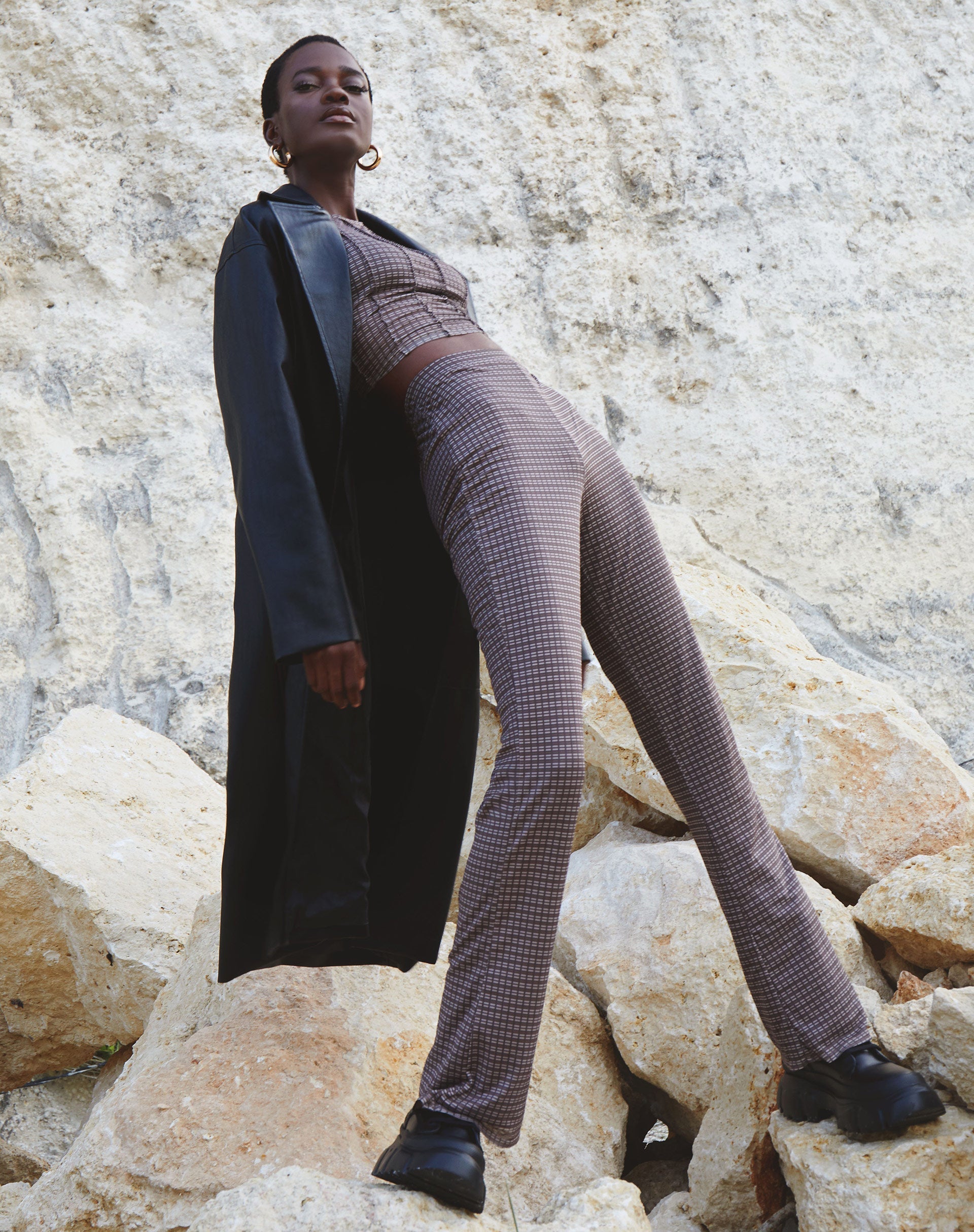 Immagine di Herly: pantalone svasato con fodera in Mini Check Cioccolato
