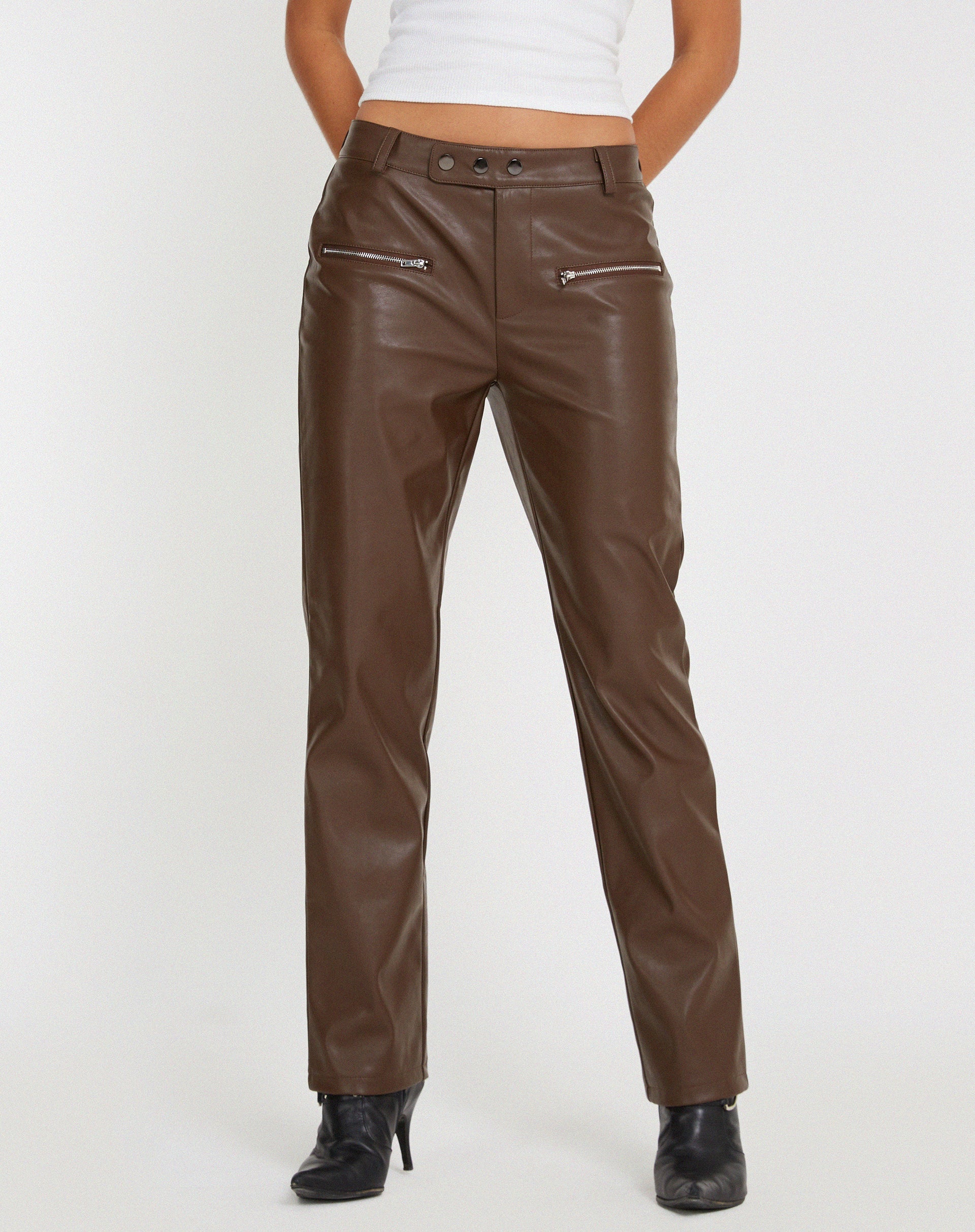 Immagine di Jastara Pantalone a gamba dritta in PU Marrone