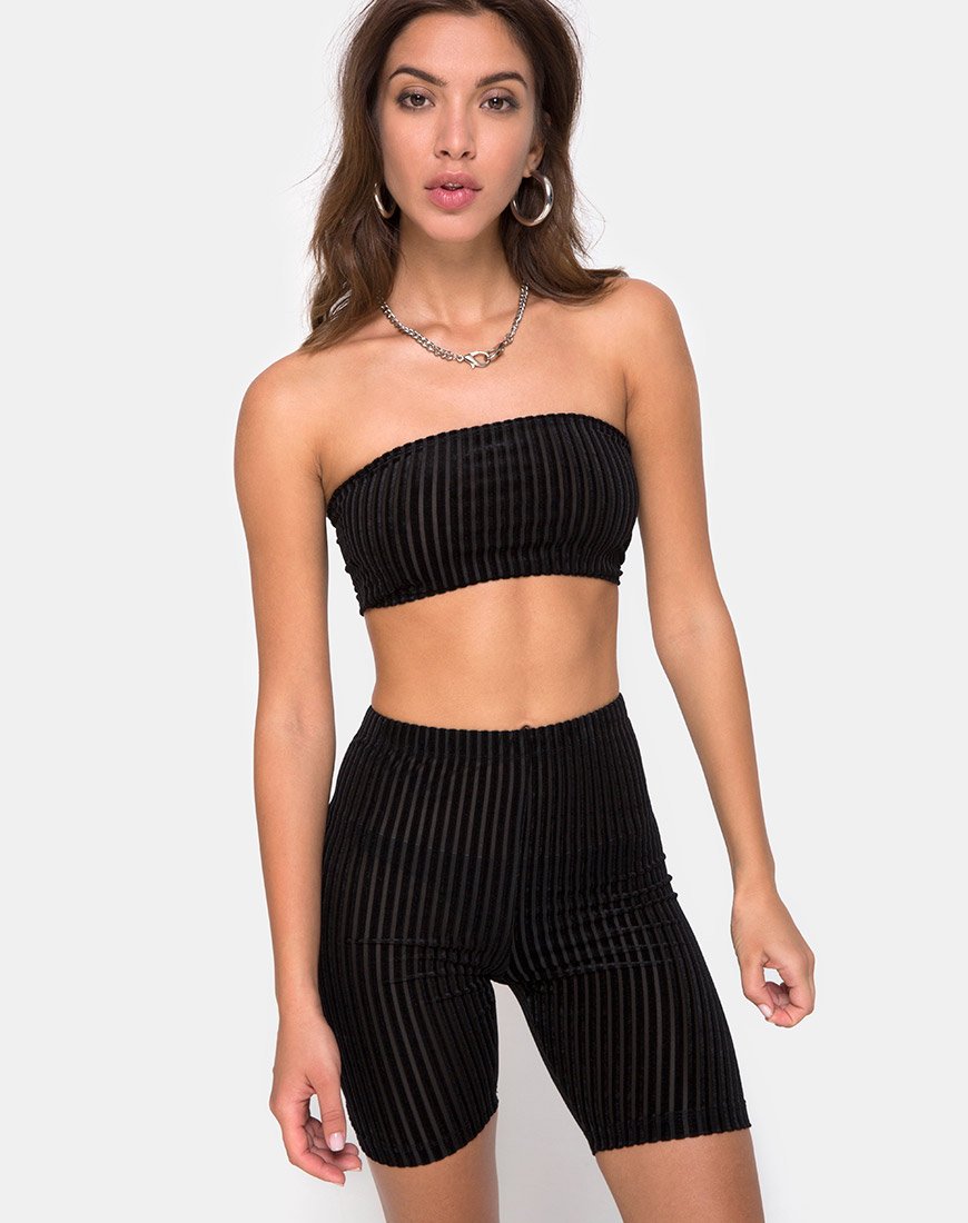 Immagine di Bike Short in velluto a righe trasparenti nero X Princess Polly
