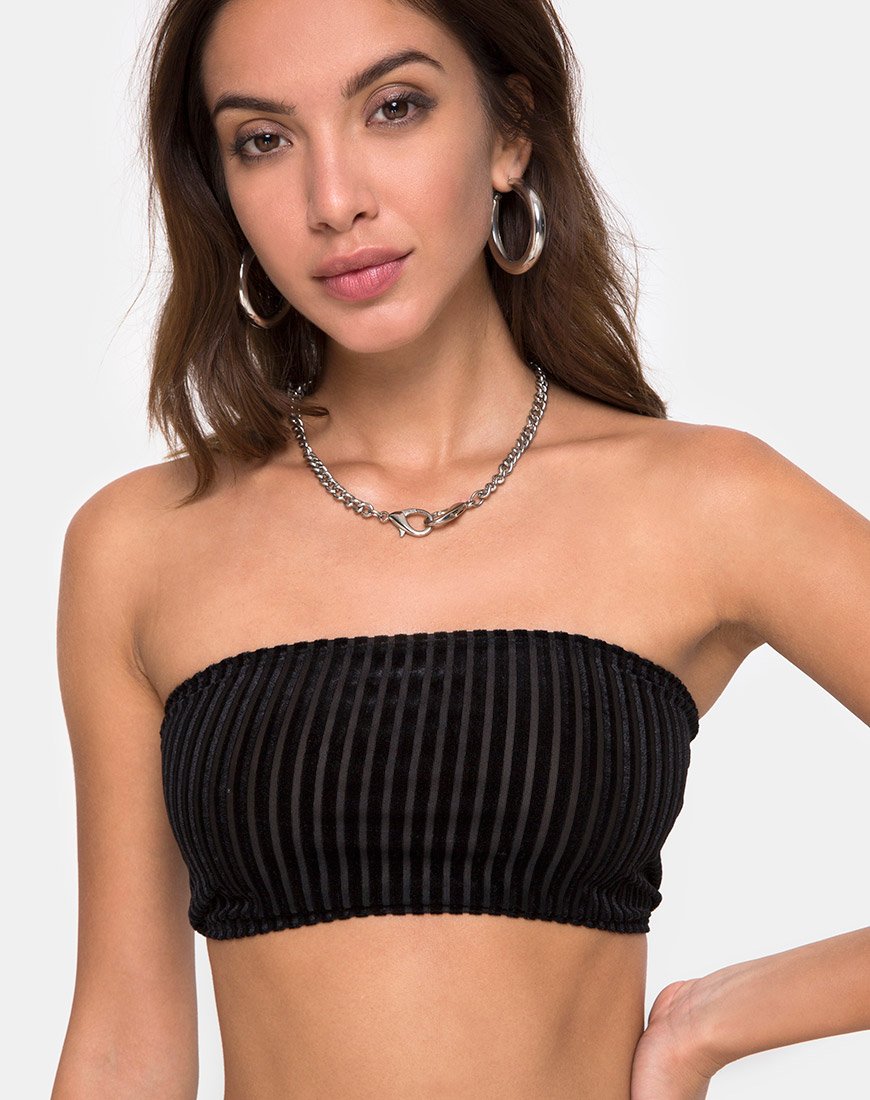 Top a tubo in velluto a righe trasparenti nero X Princess Polly