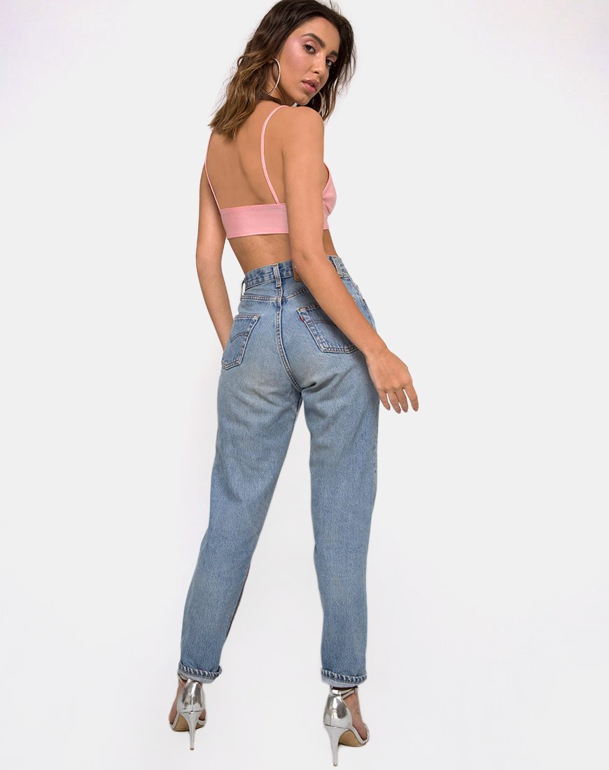 Immagine di Jessie Bralet in rosa baby shimmer metallizzato