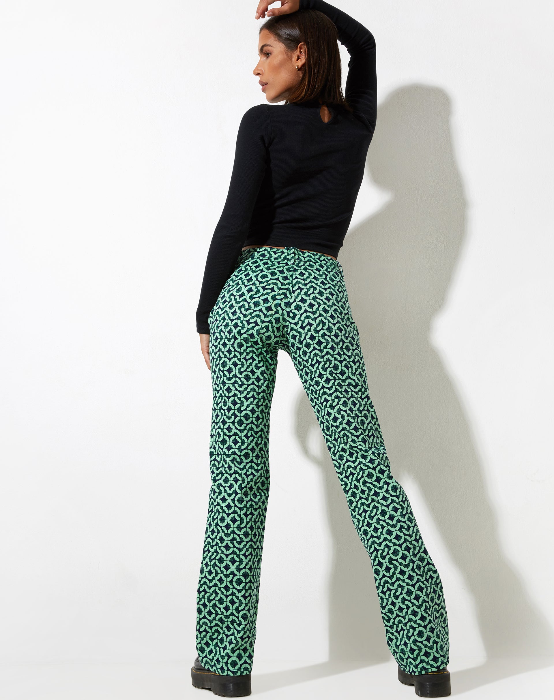 immagine dei pantaloni Jopan in verde piastrella retrò