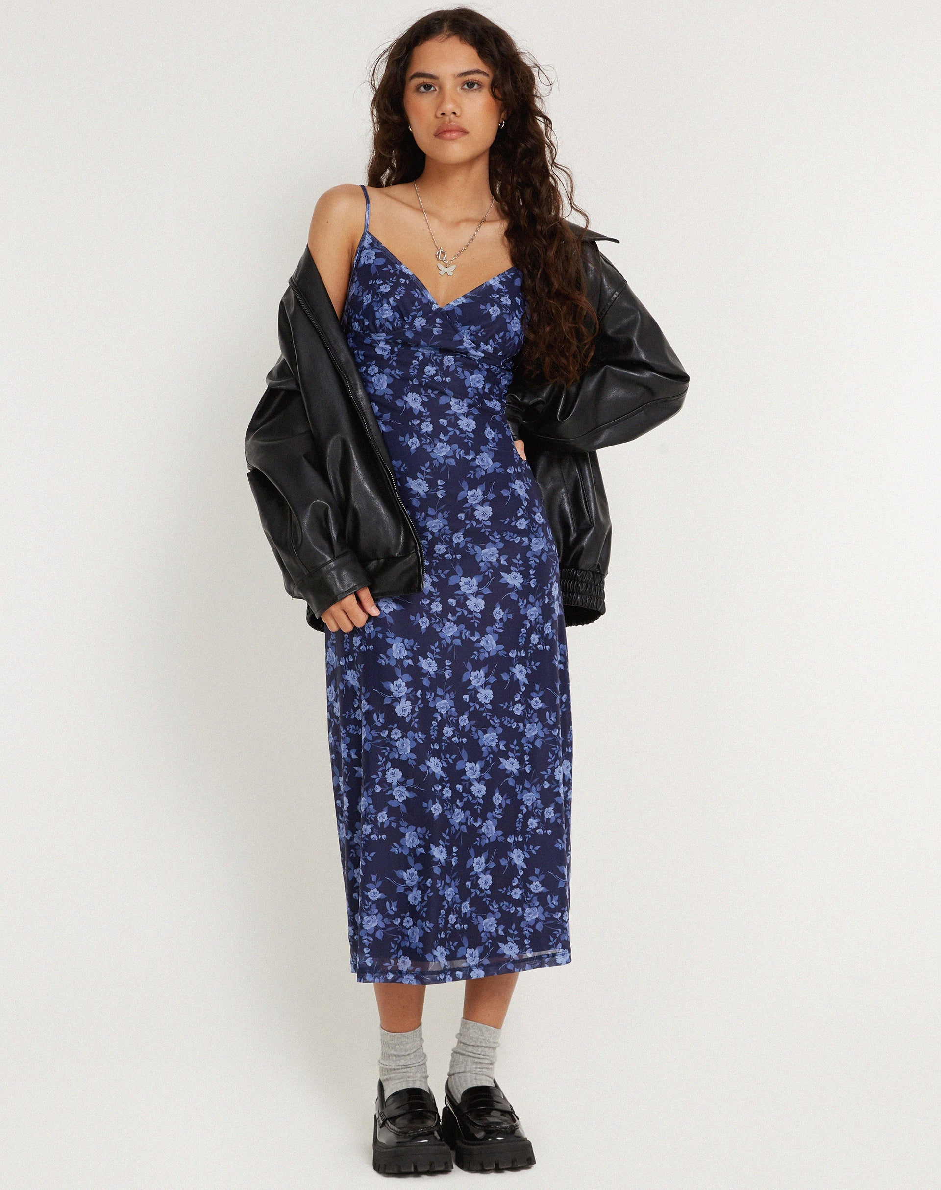 immagine di Kalana Printed Midi Dress in Pretty Floral Navy